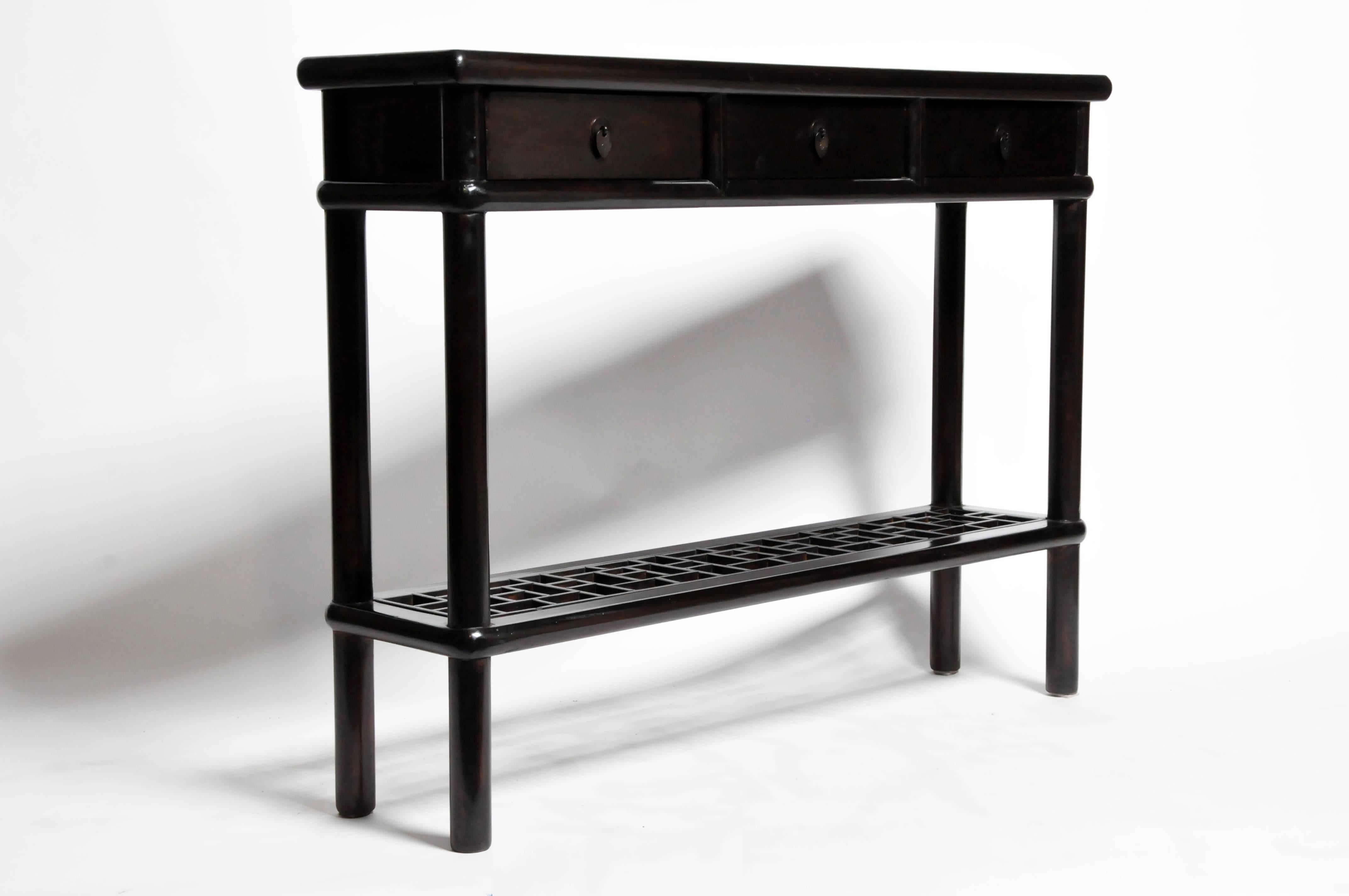 Chinese Console Table with Three Drawers and a Stretcher In Good Condition In Chicago, IL