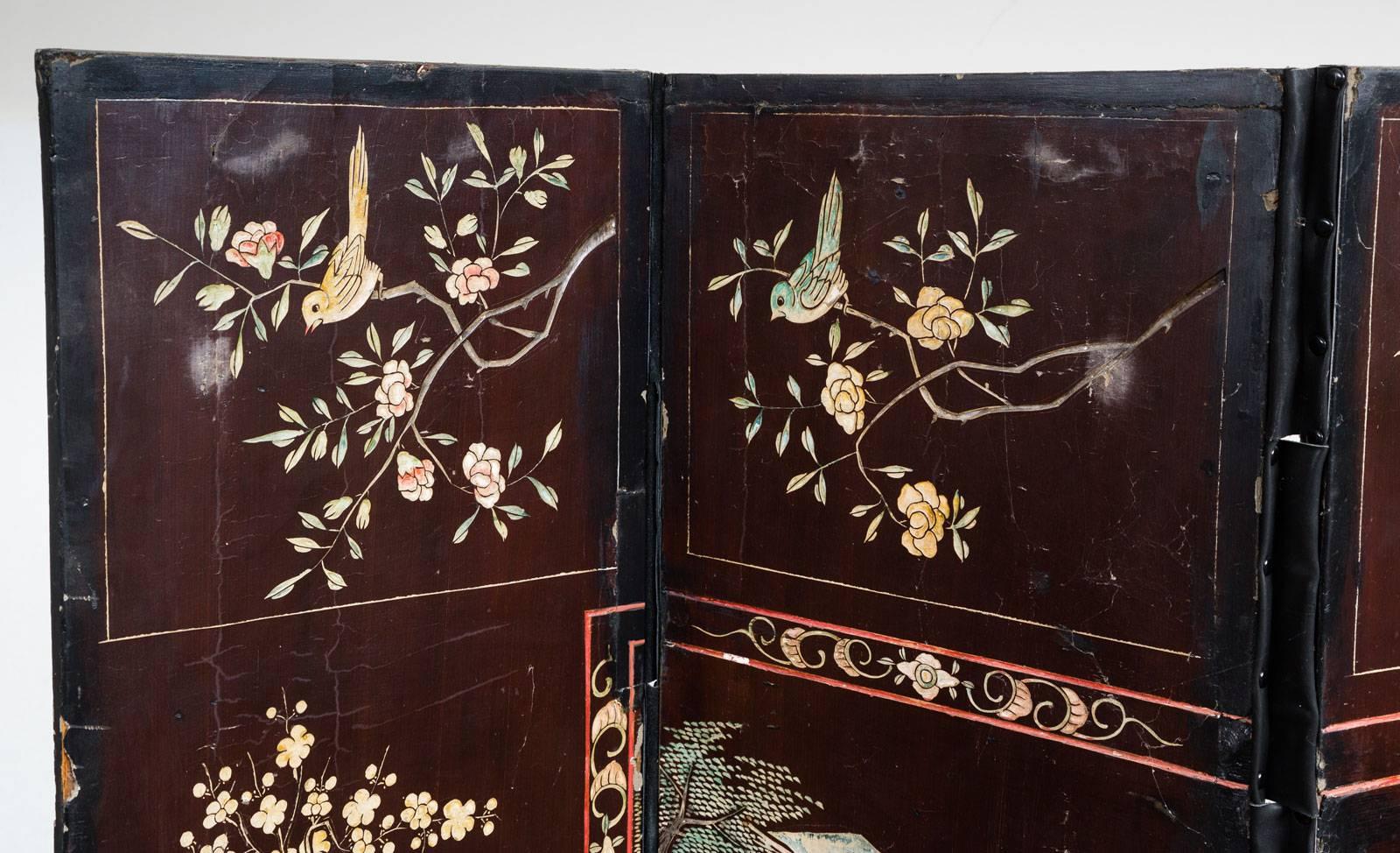 Chinese Coromandel Lacquer Four-Panel Qing Dynasty Screen In Good Condition For Sale In Sheffield, MA
