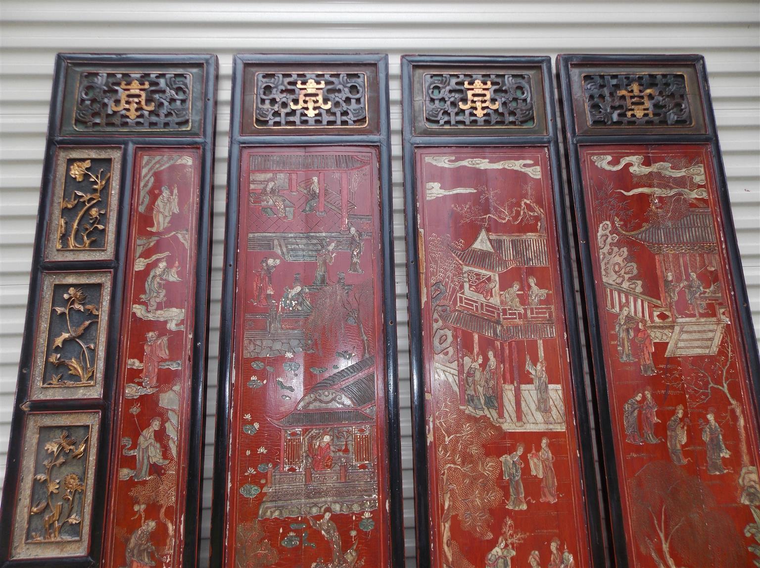 Chinesischer Coromandel-Roter Lack-Raumteiler mit 12 Tafeln mit Figuren und Landschaften. CIRCA 1840 (Handgeschnitzt) im Angebot