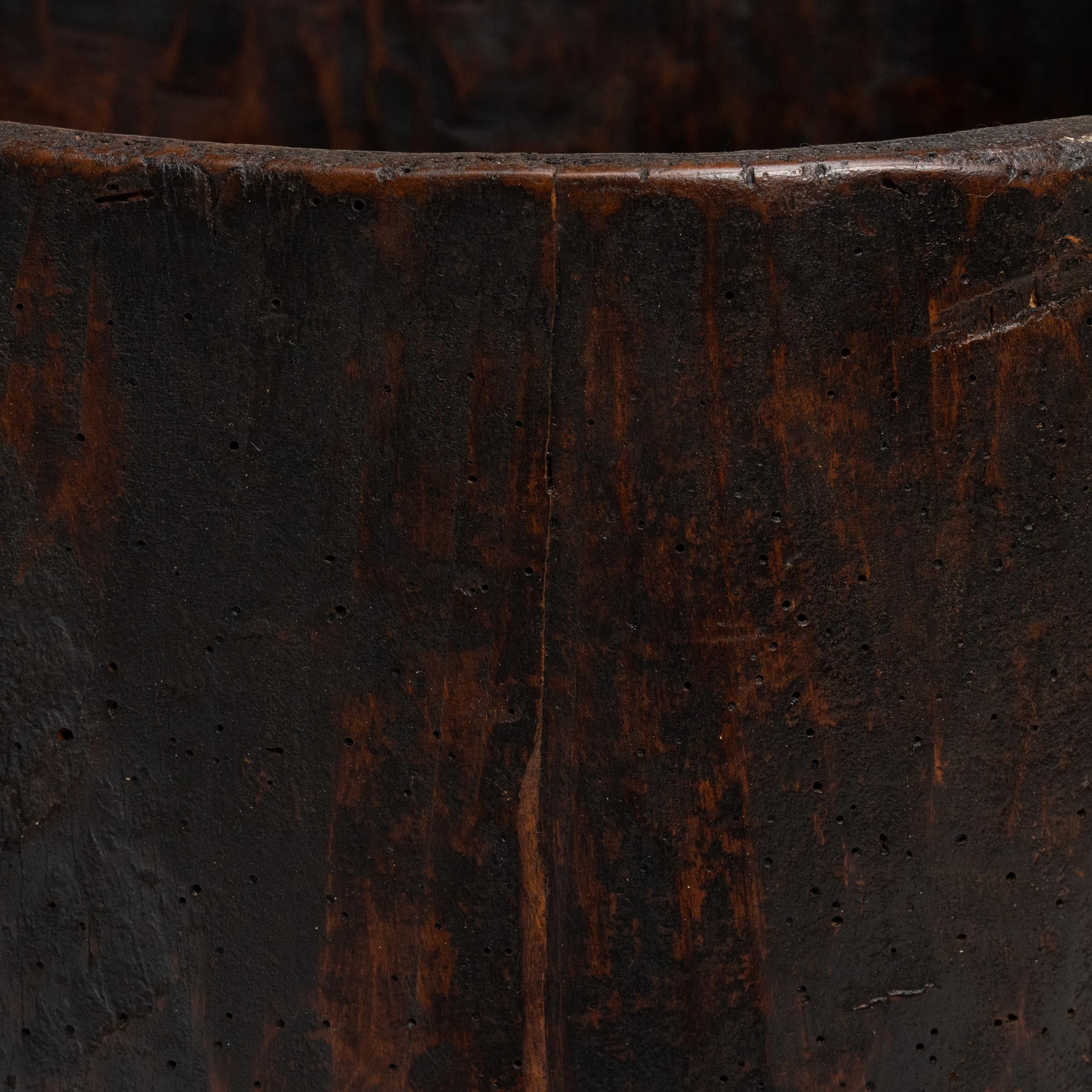 Chinese Courtyard Grain Container, c. 1900 In Good Condition For Sale In Chicago, IL