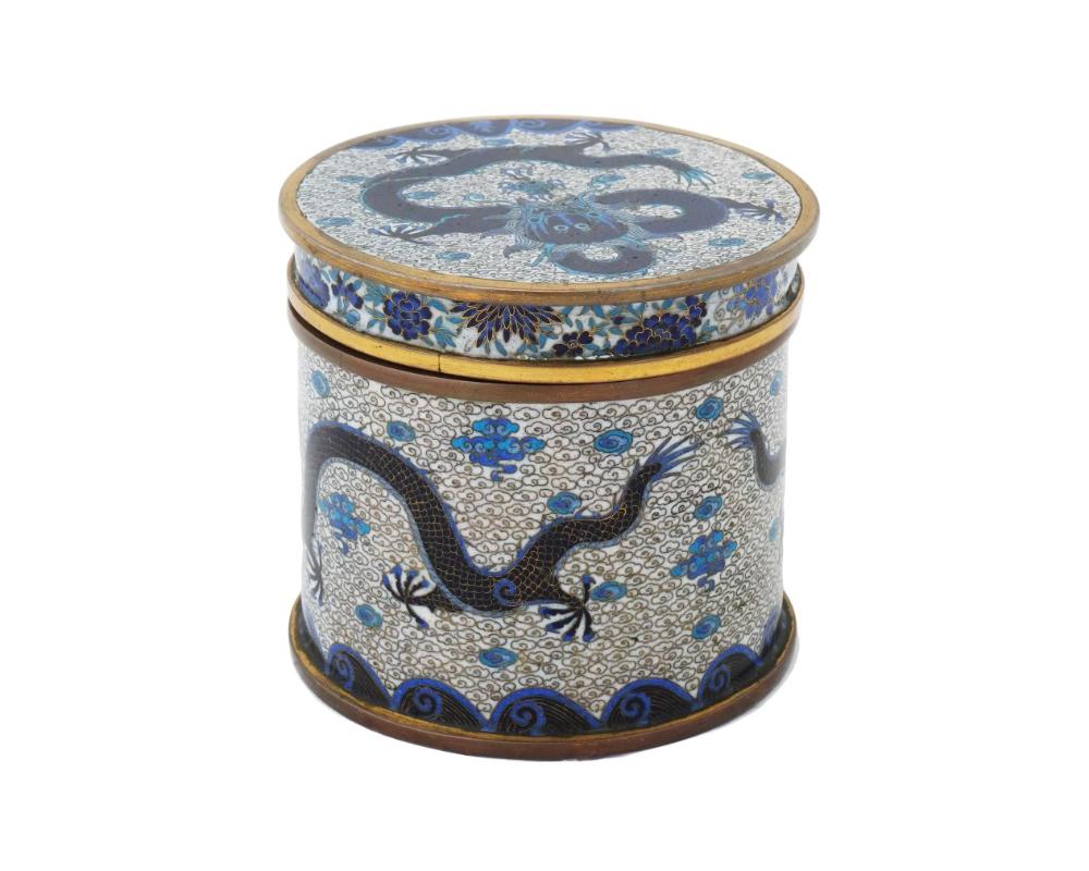 Chinese Covered Dragon Design Cloisonne Enamel Box In Good Condition In Long Island City, NY
