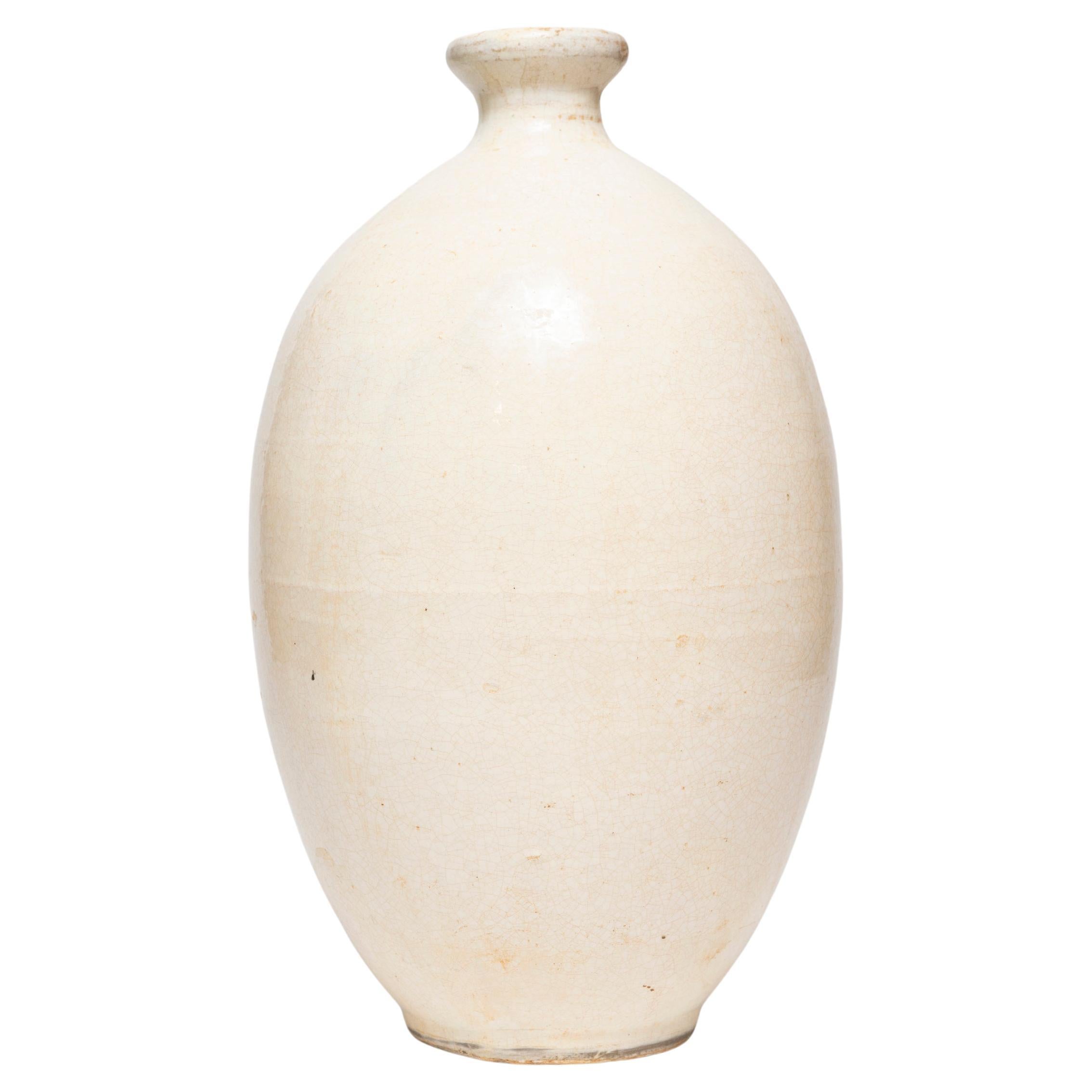 Minimalist Chinese Crackle Glaze Meiping Vase