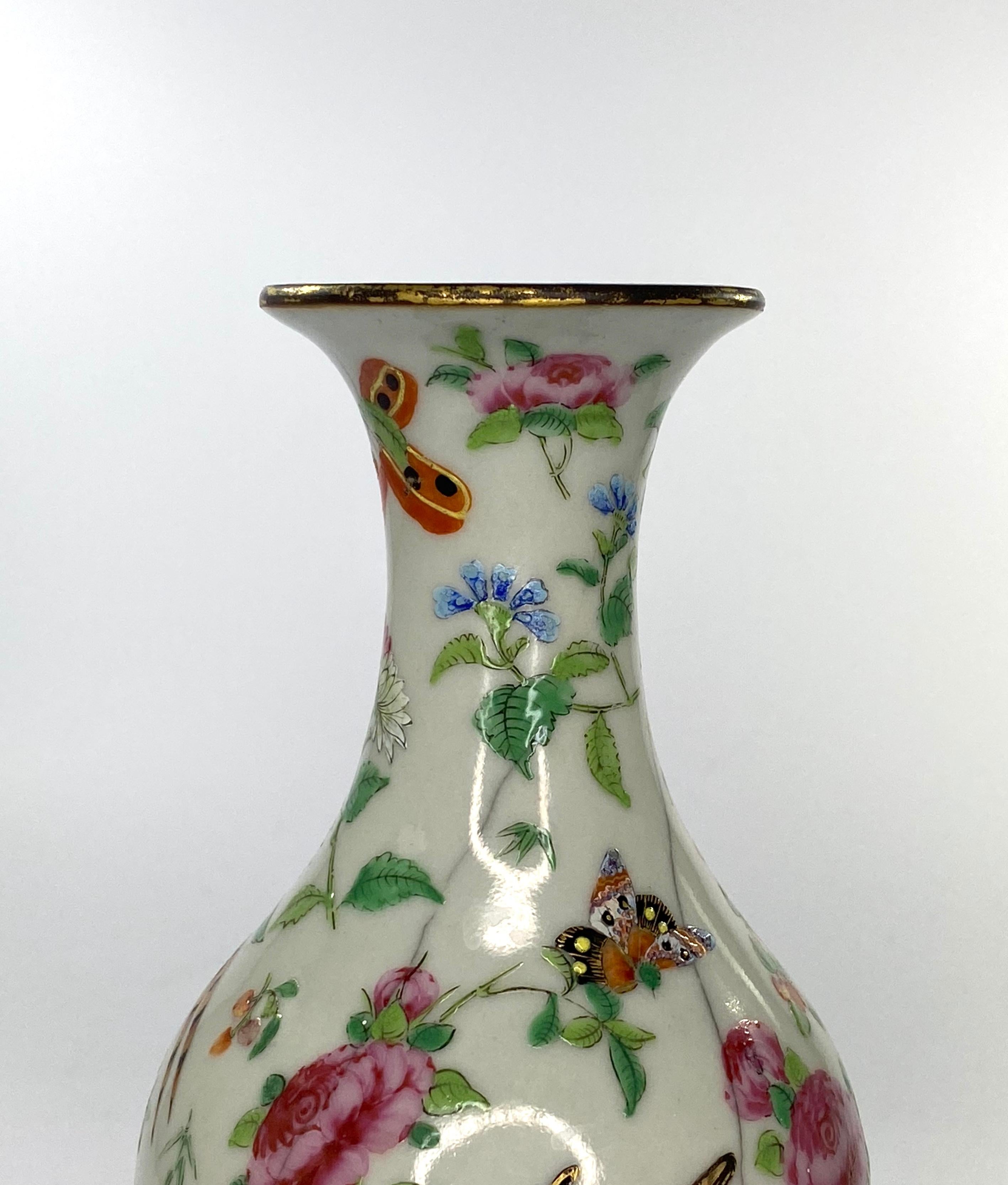 Chinese Crackle Glaze Vases, Famille Rose Decoration, circa 1880 2