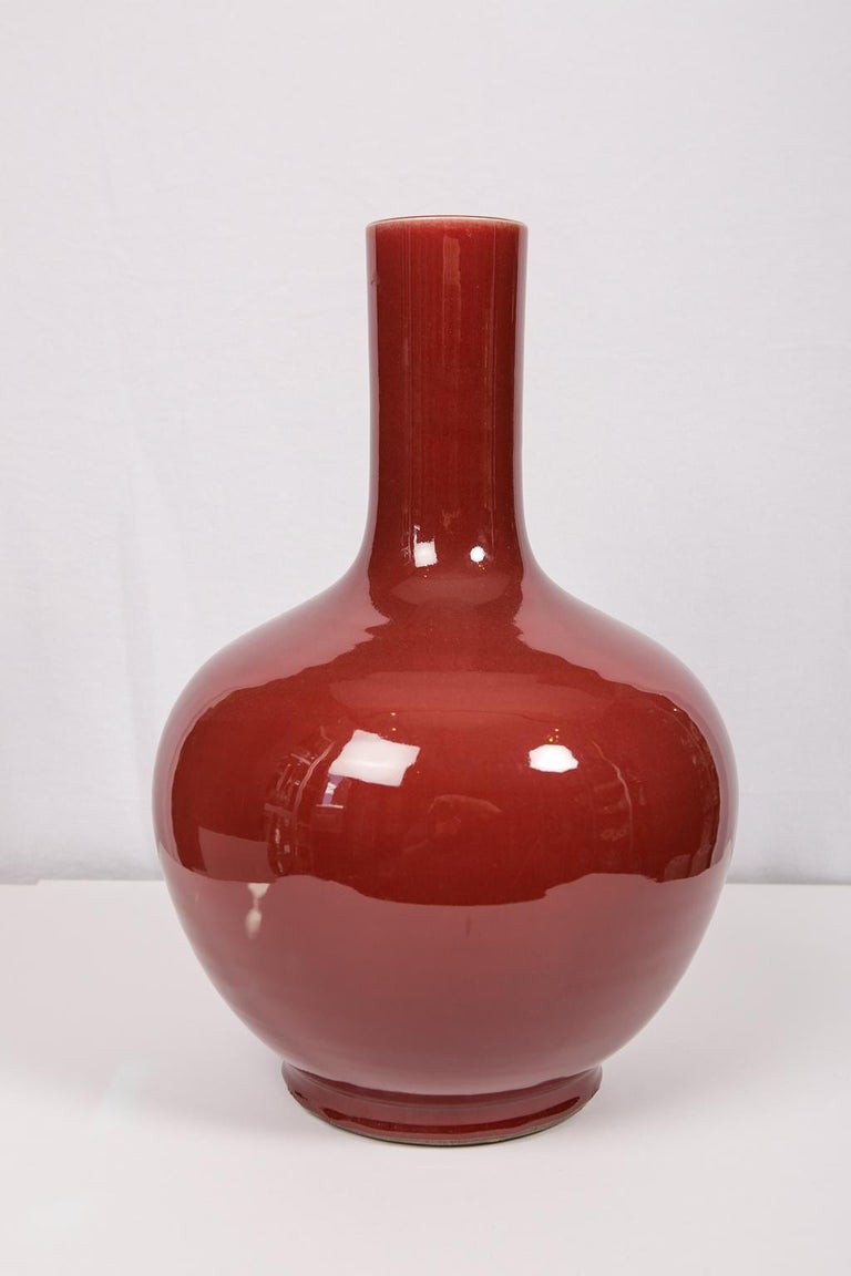 Chinese Crimson LongNeck Vase and Stand For Sale at 1stdibs