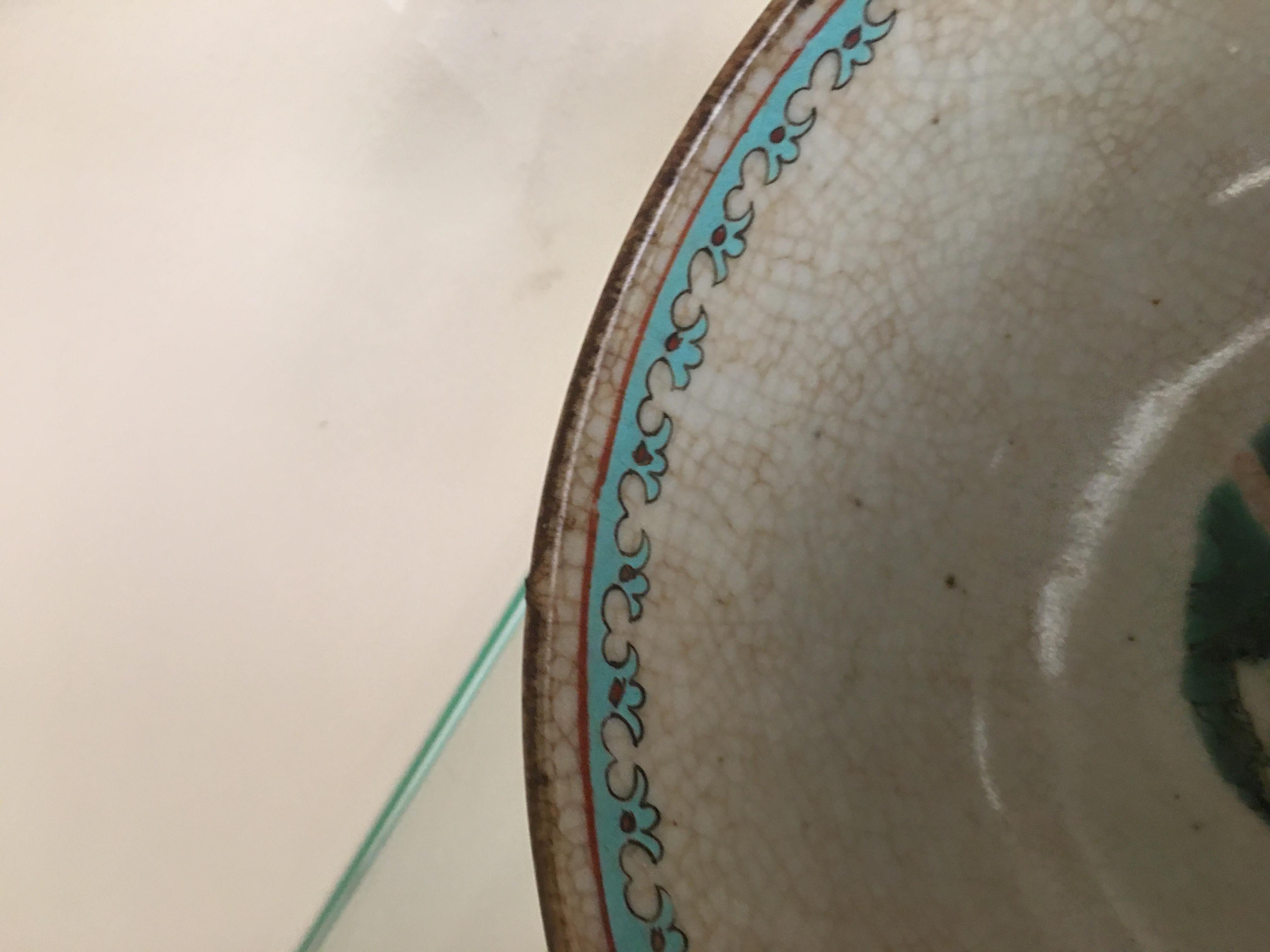 Coupe chinoise, décor de personnages, 19e siècle Abîmé - En vente à Nice, FR
