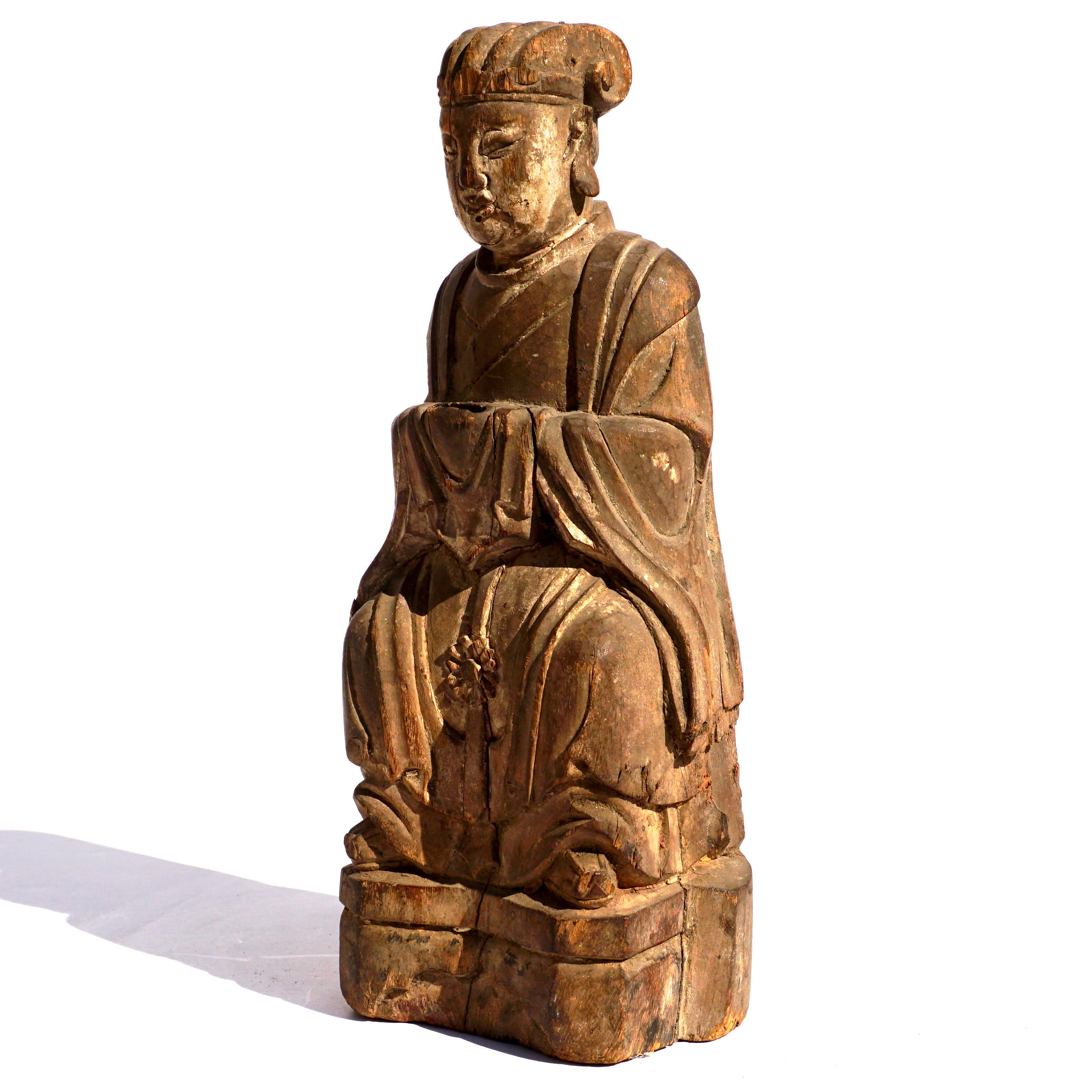 Chinese Daoist Buddha Figure Late Ming Early Qing Dynasty In Good Condition In Dallas, TX