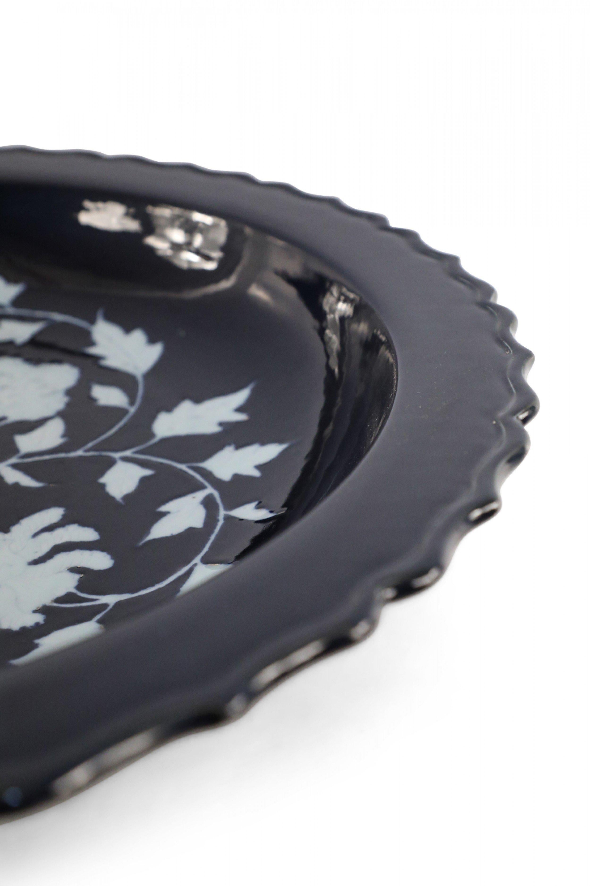 Chinese Export Chinese Dark Blue and White Peony Flower Design Scalloped Porcelain Centerpiece For Sale