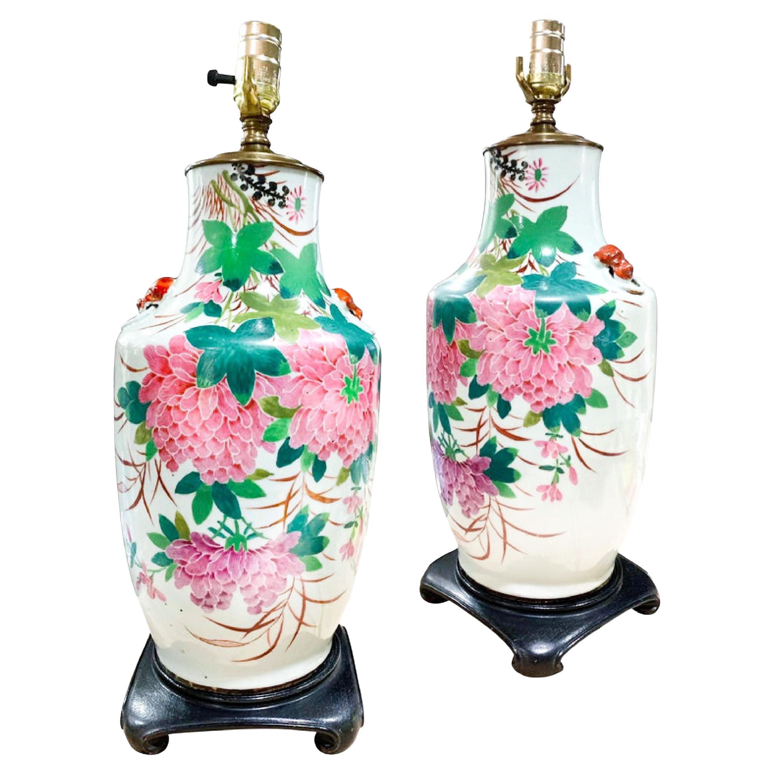 Chinese Deco Chrysanthemum Porcelain Lamp, Hollywood Regency, Early 20th Century