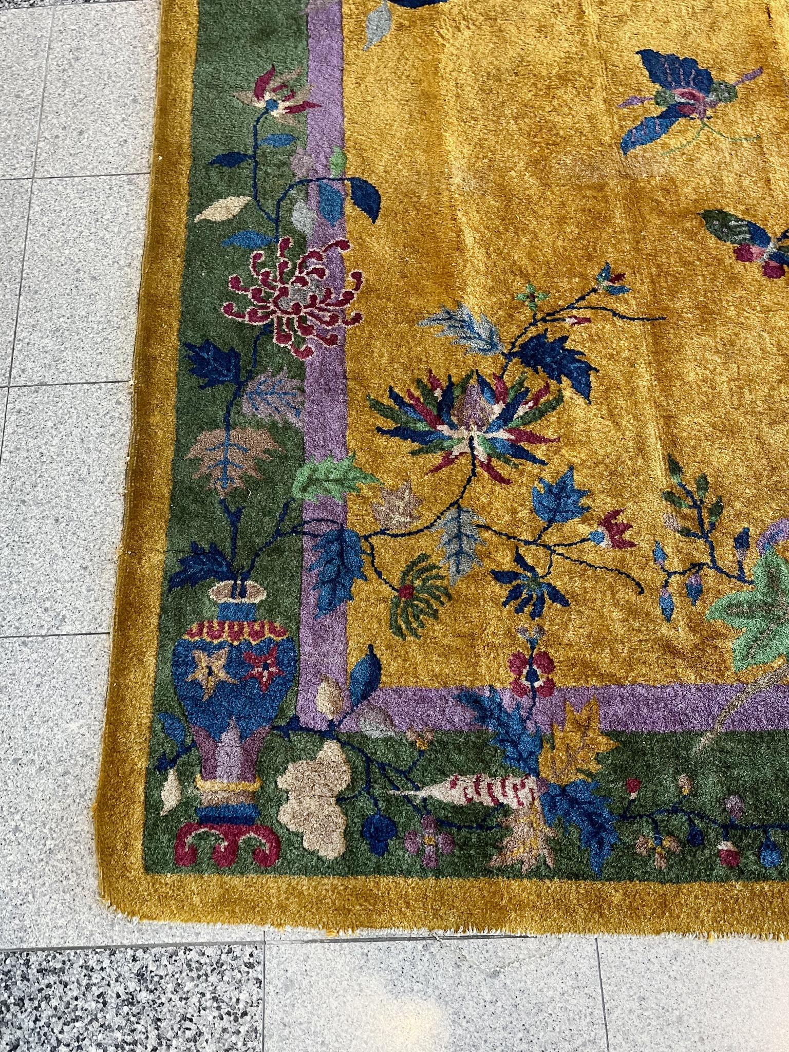 Mid-20th Century Chinese Deco Rug For Sale