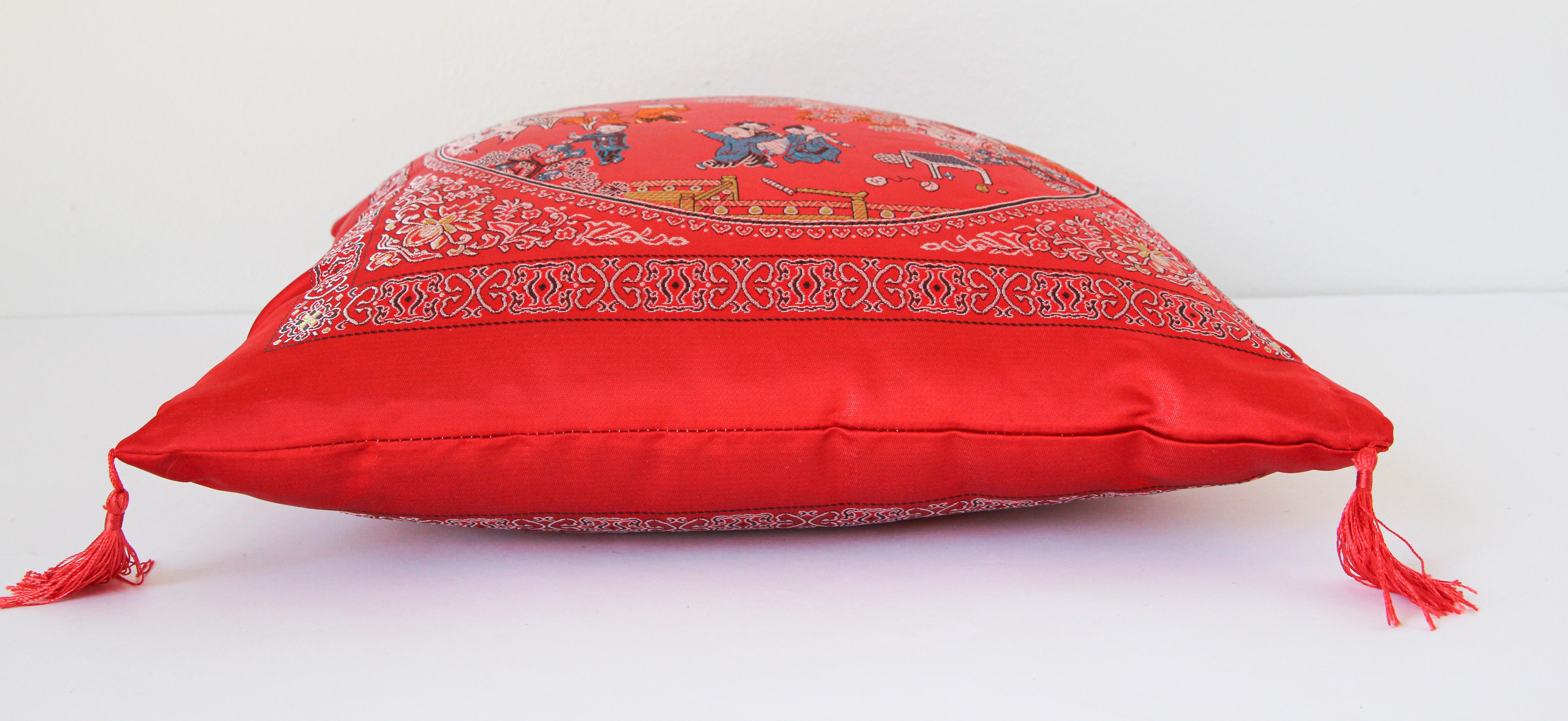 Chinese Decorative Red Throw Pillow with Tassels For Sale 2
