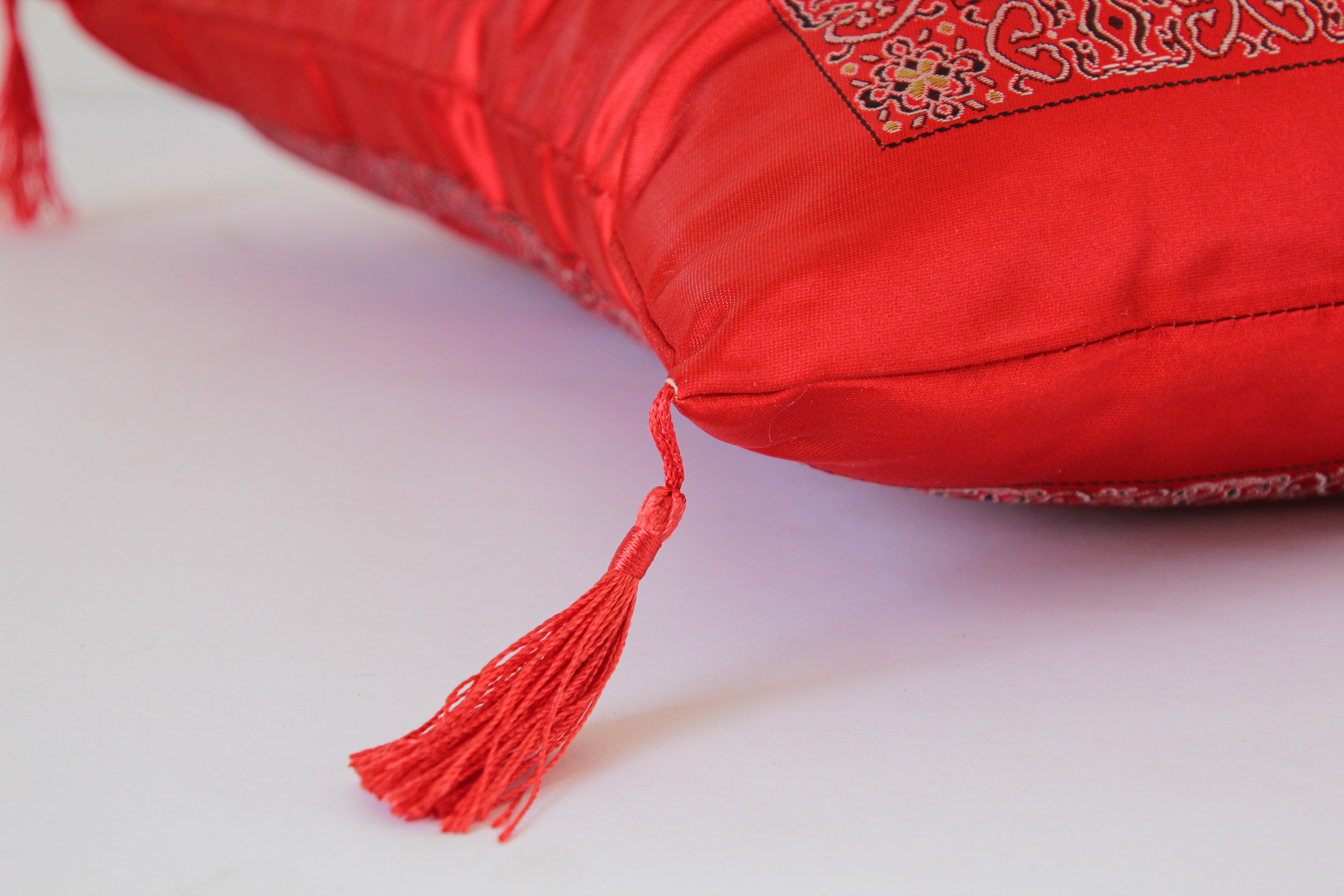 Chinese Decorative Red Throw Pillow with Tassels For Sale 3