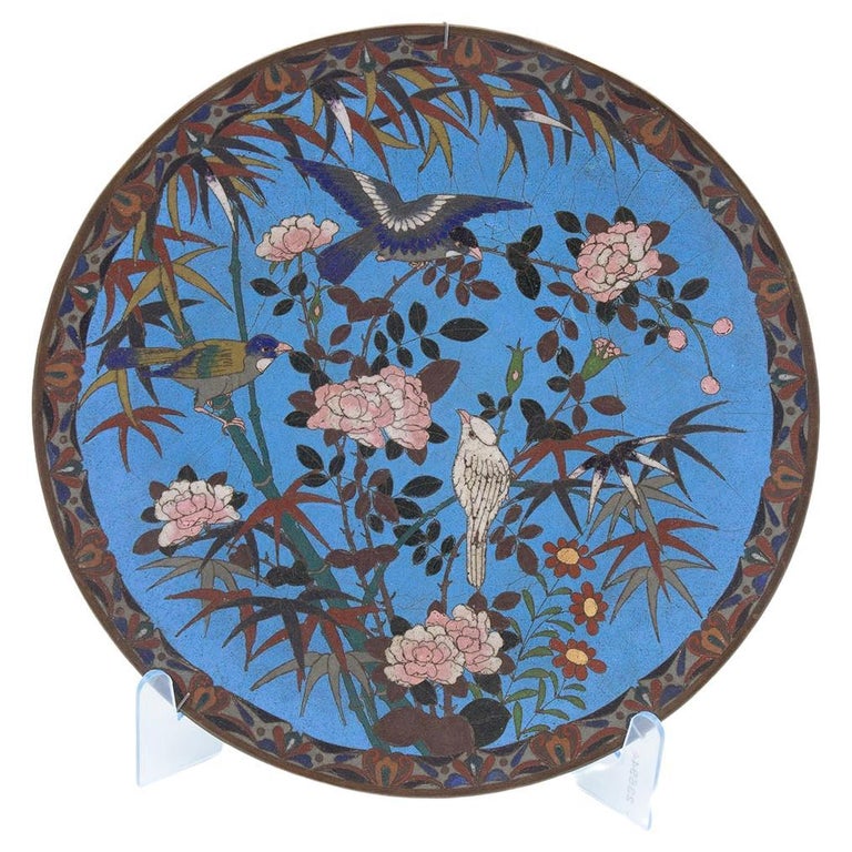 Chinese Decorative Wall Plate with Birds For Sale at 1stDibs