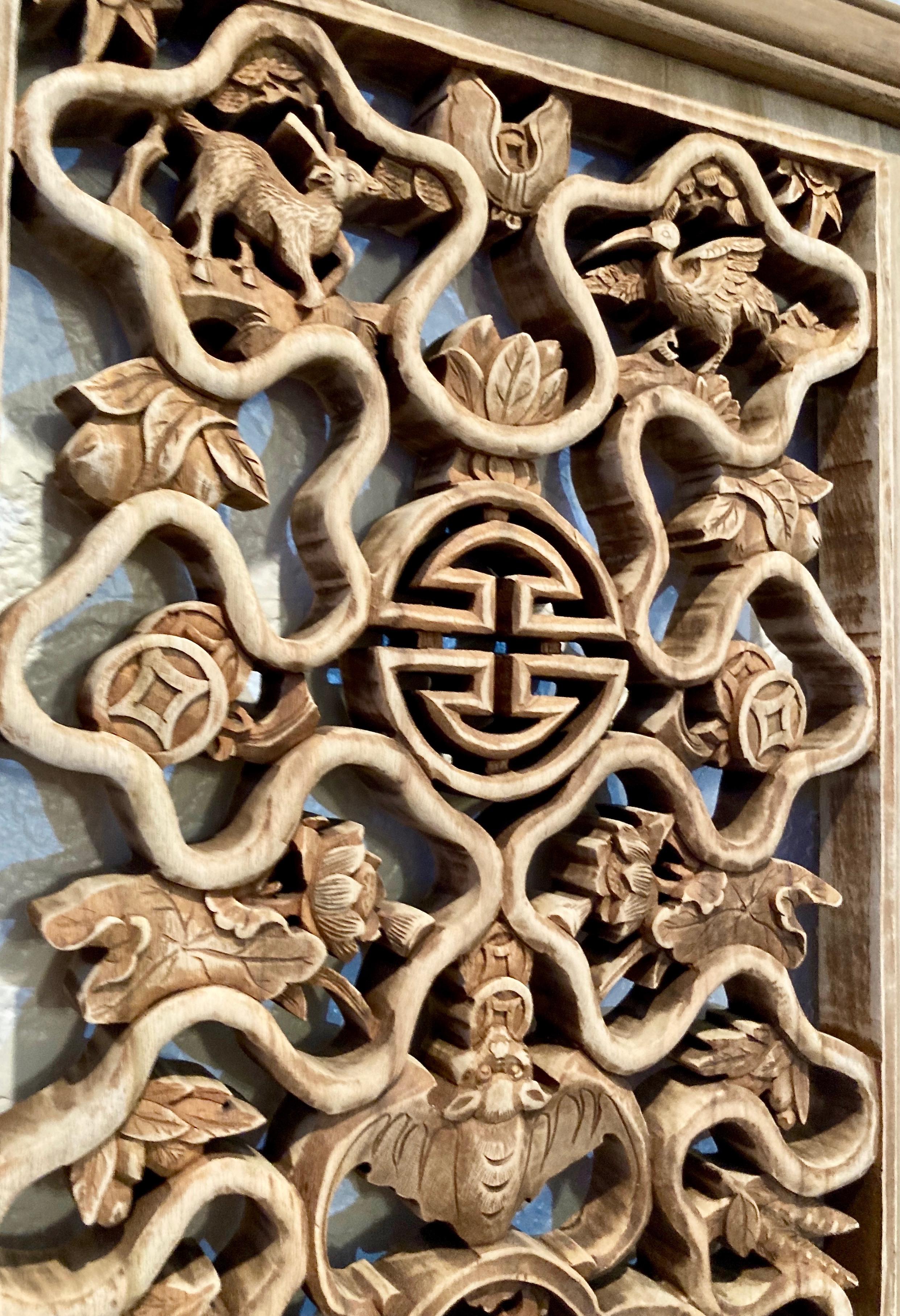 Chinese Decorative Wood Carved Panel In Good Condition For Sale In Sherwood, OR