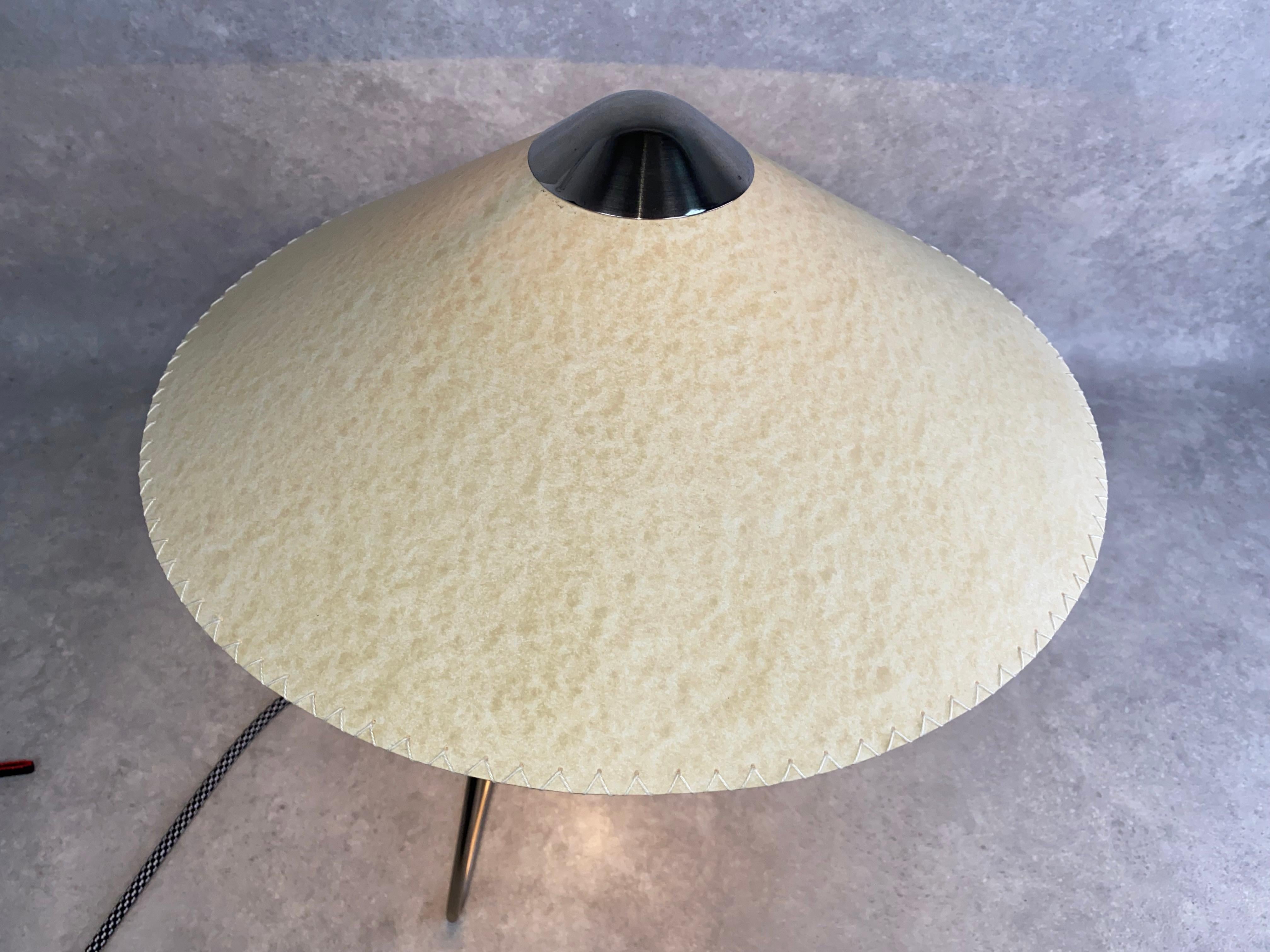 Mid-Century Modern Chinese desk lamp by Helena Frantová For Sale