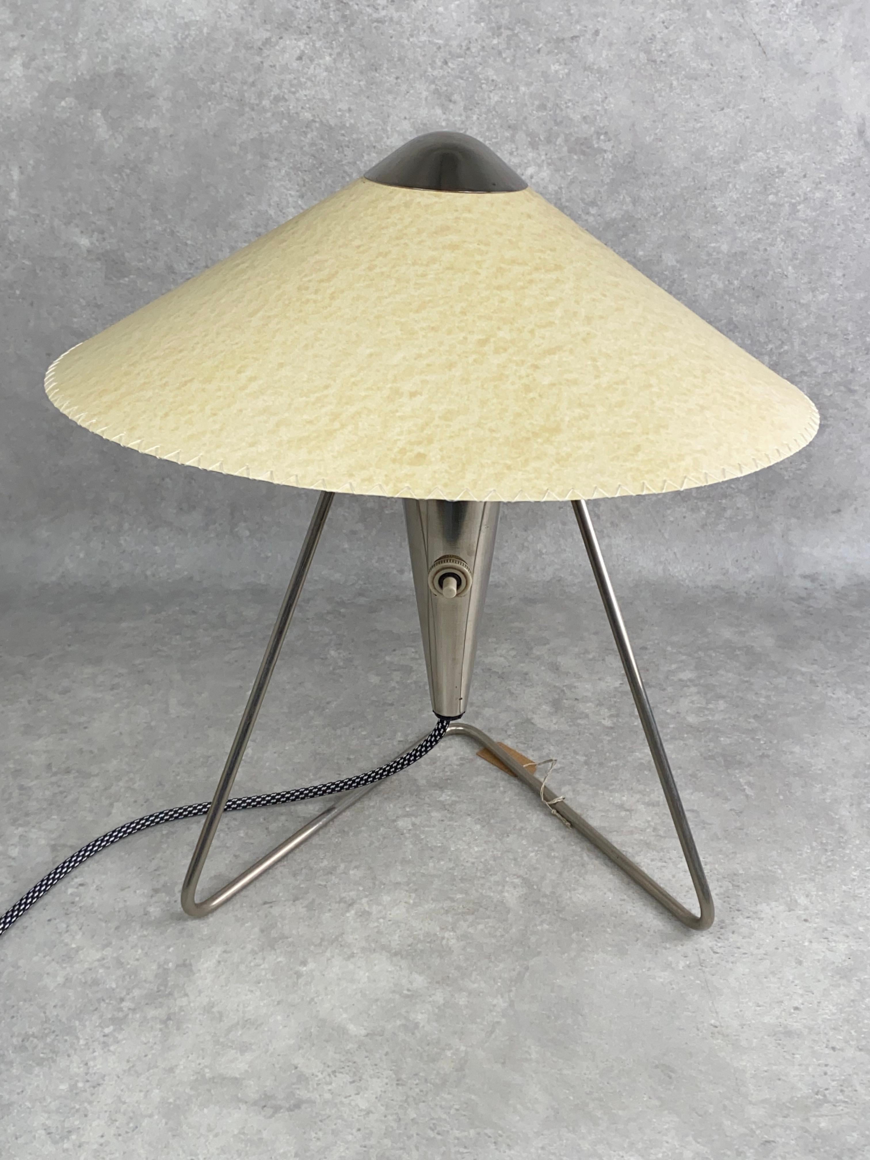 Mid-20th Century Chinese desk lamp by Helena Frantová For Sale