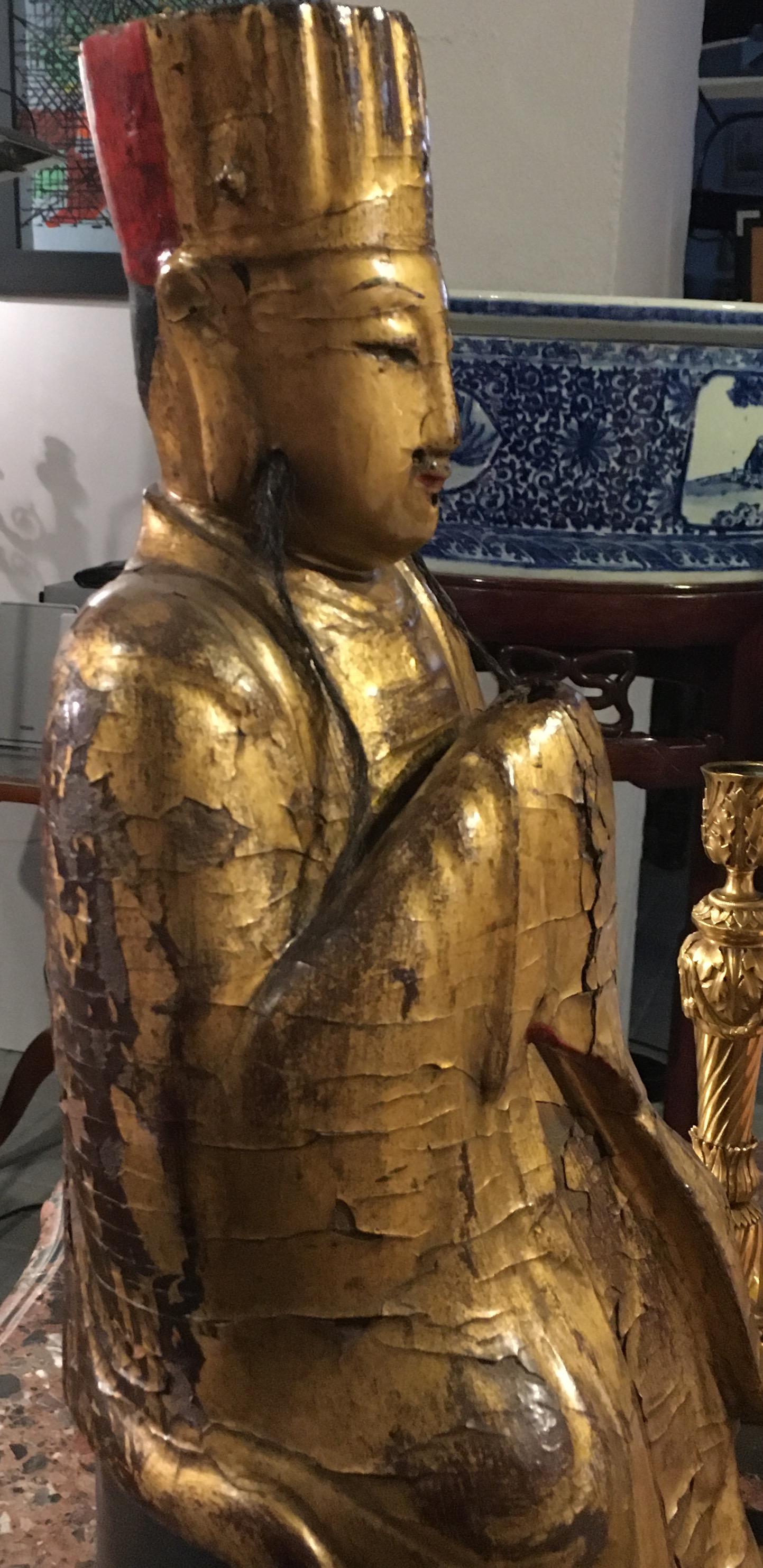 Chinese Dignatary Figure in Gilded and Painted Wood, 18th Century For Sale 1