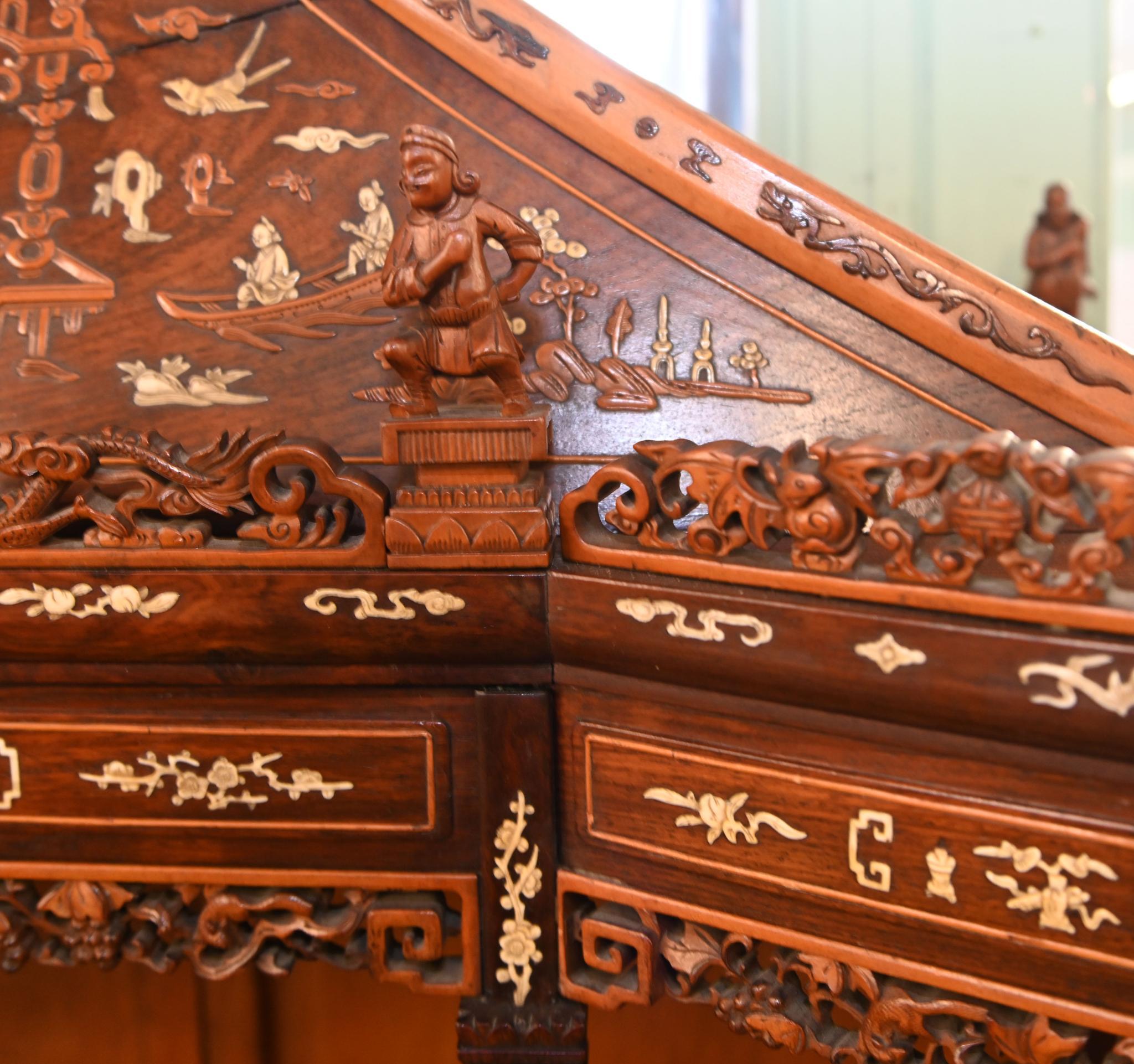 Chinese Display Cabinet Pagoda Top Inlay Carved 1840 For Sale 6
