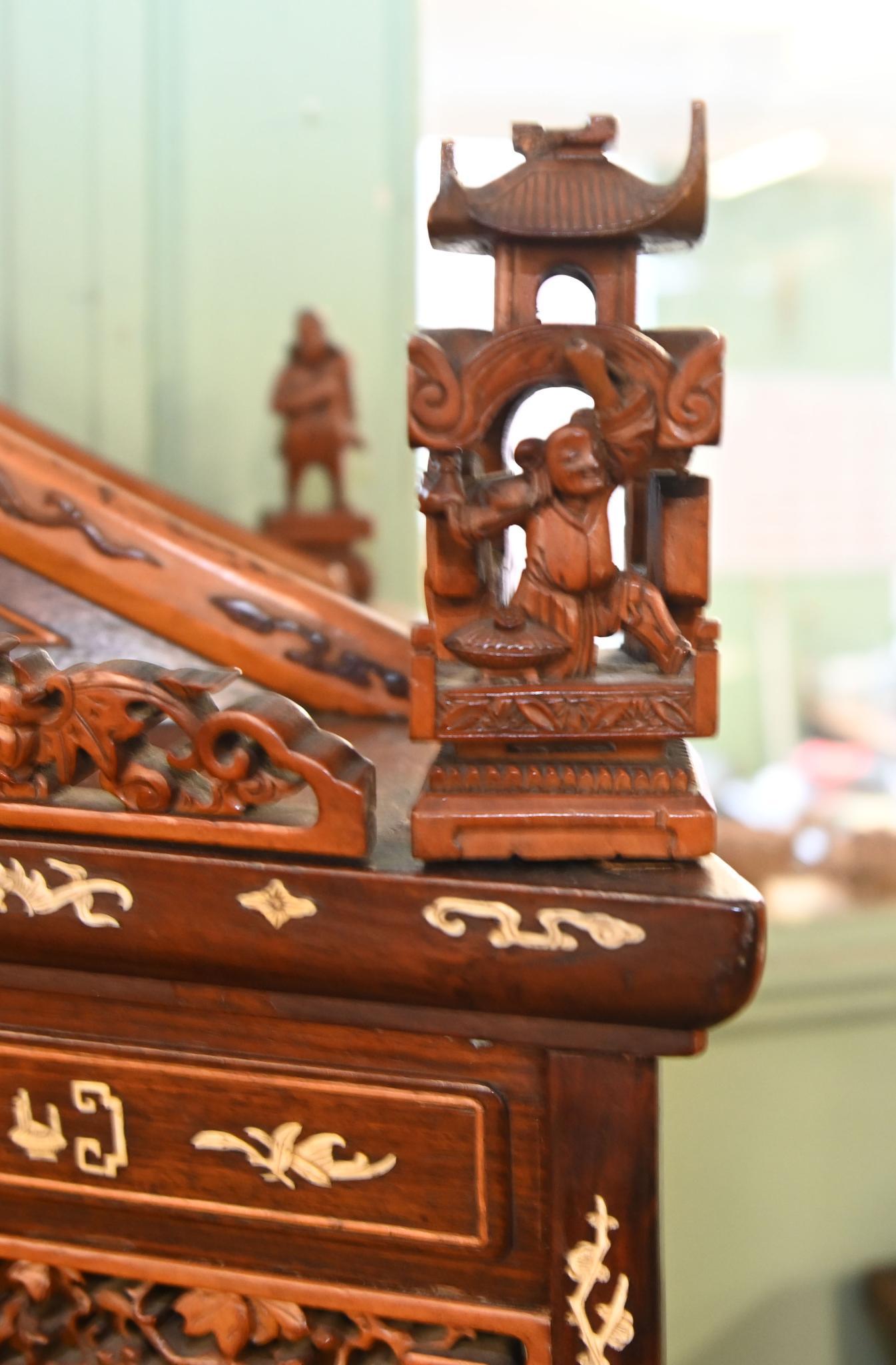 Chinese Display Cabinet Pagoda Top Inlay Carved 1840 For Sale 4