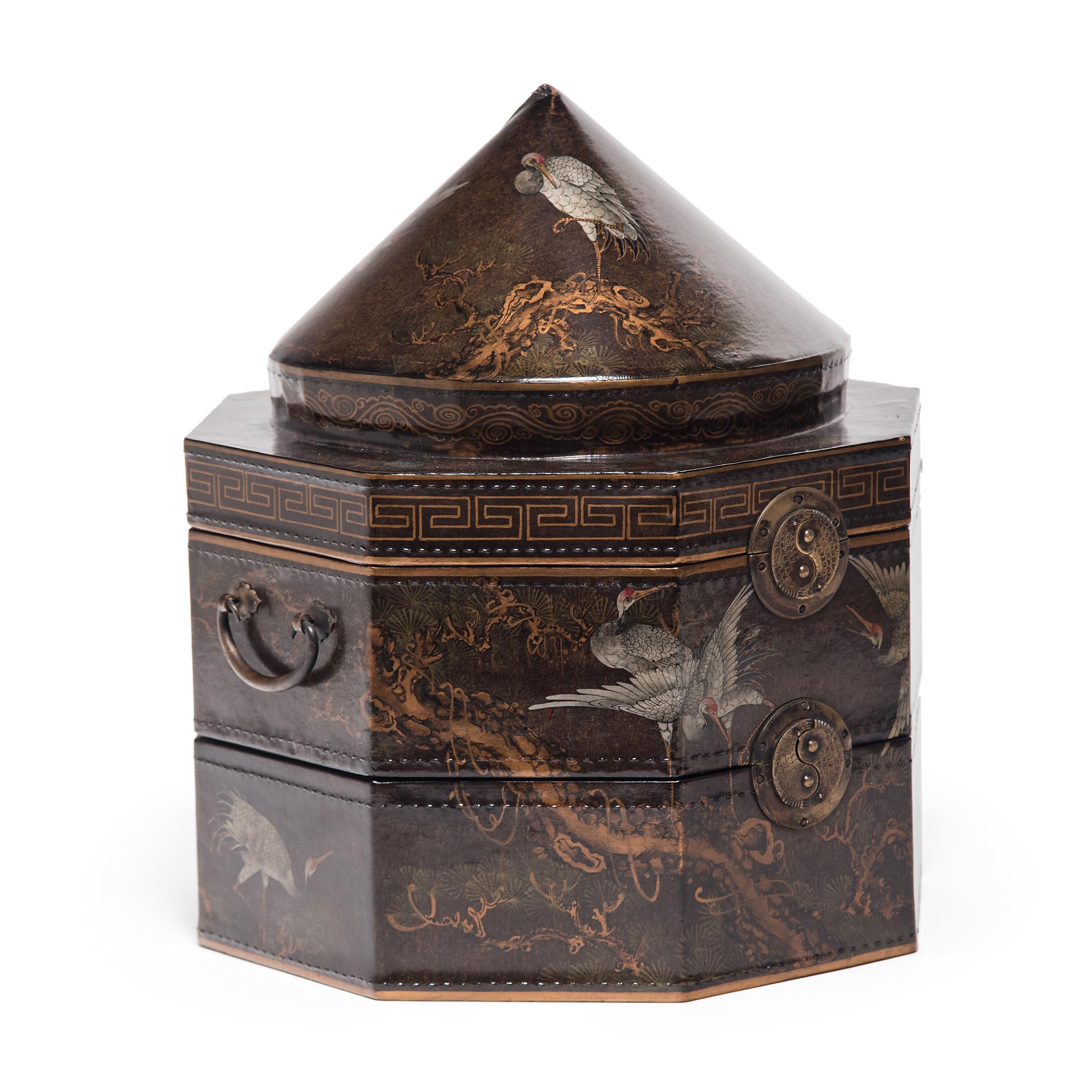Chinese Double Longevity Hat Box, Early 20th Century In Good Condition In Chicago, IL