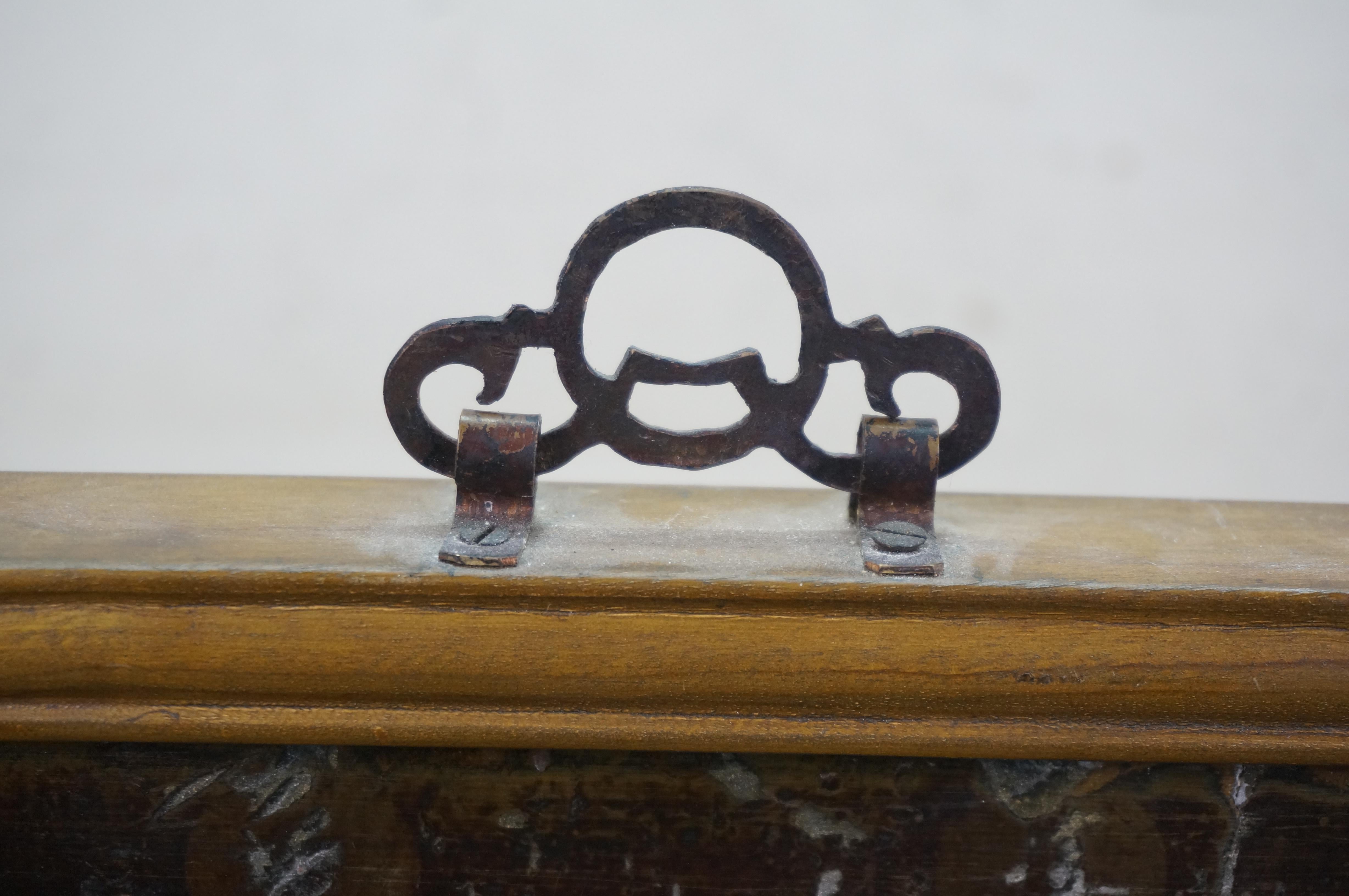 Chinois Panneaux de calligraphie pour troupe d'opéra chinois sculptés sur deux faces 45