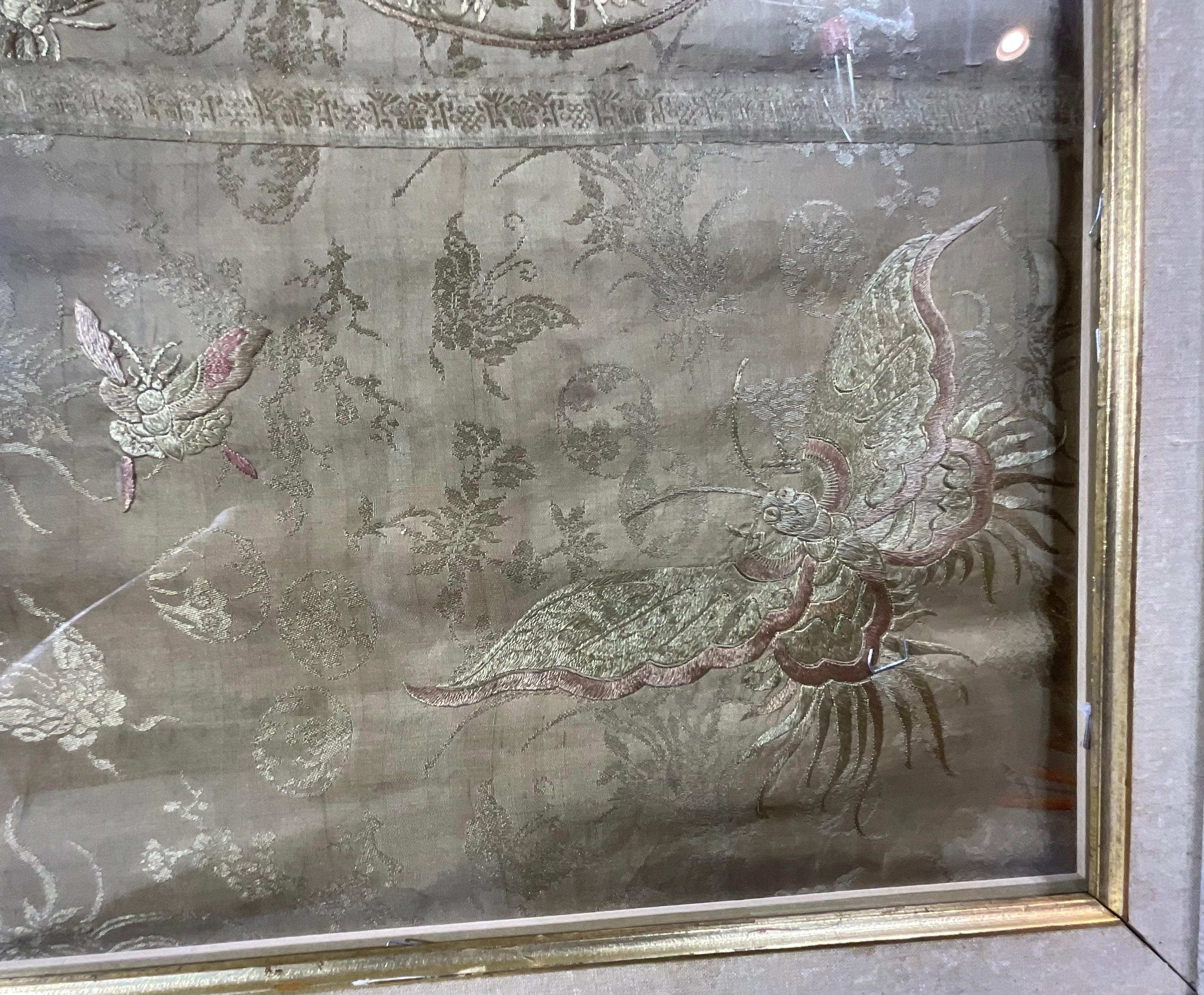 Chinese Dragon, Framed Silk Textile  Embroidery For Sale 2