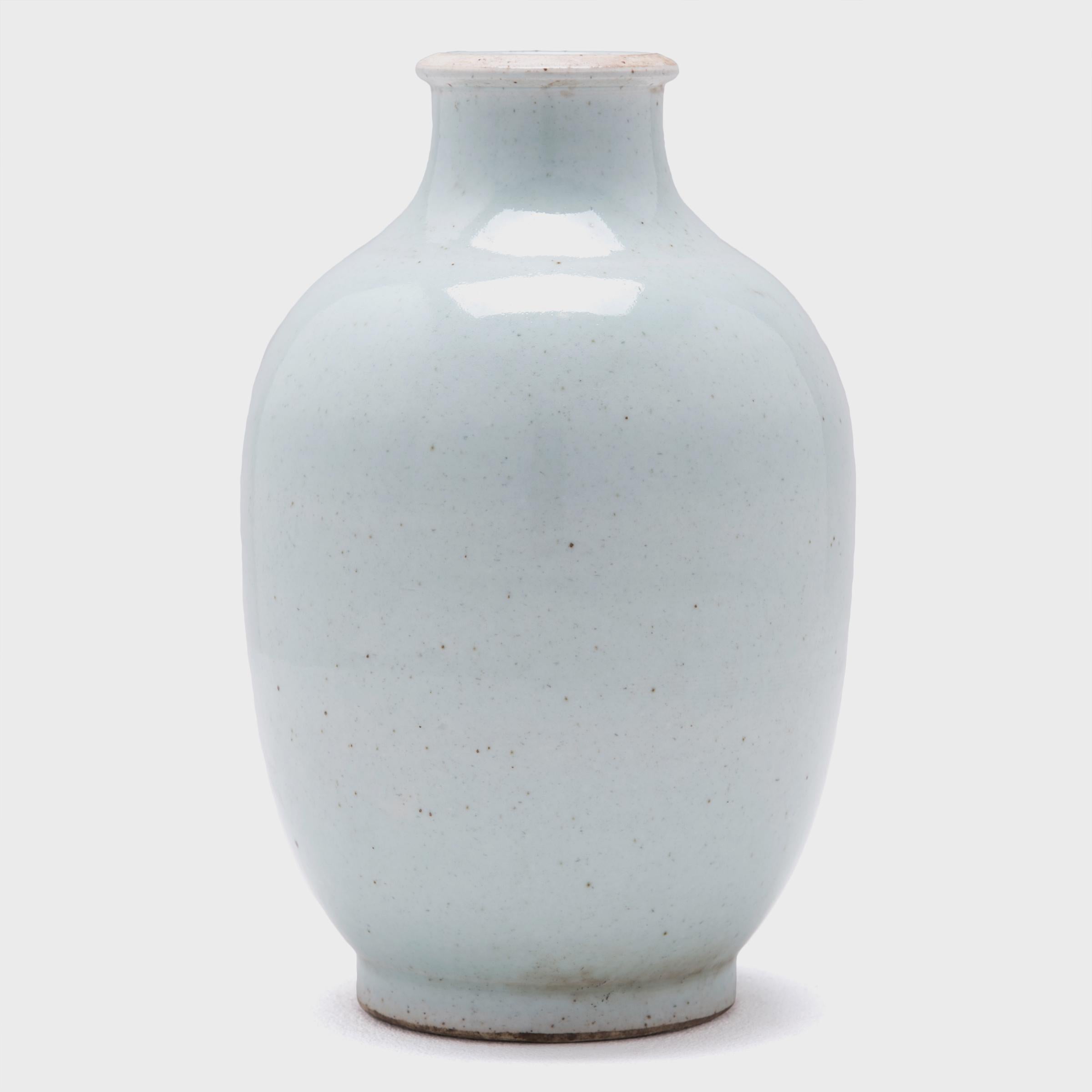 Minimalist Chinese Drip Cloud Glaze Wine Jar