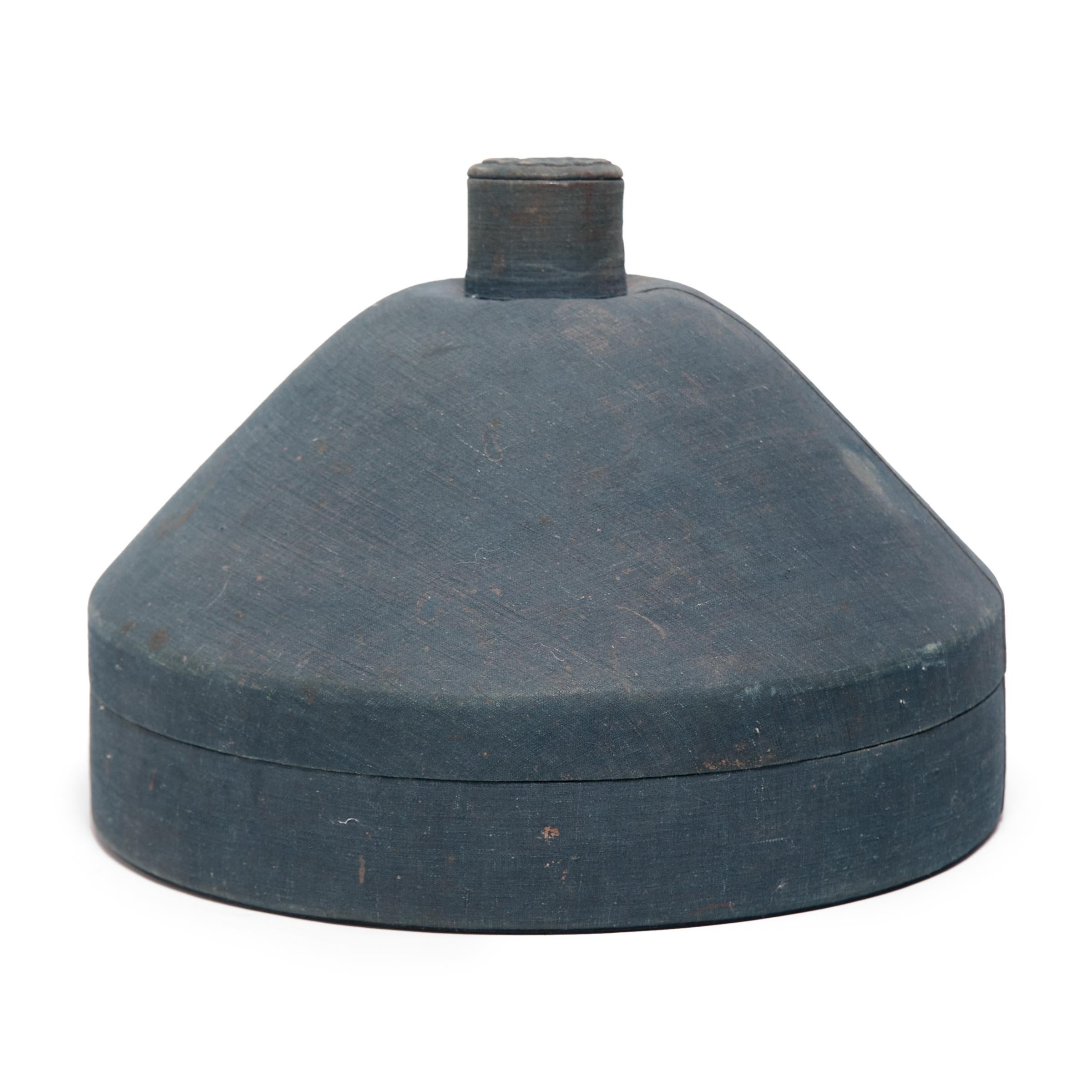 Qing Chinese Dusty Blue Summer Hat Box, circa 1850