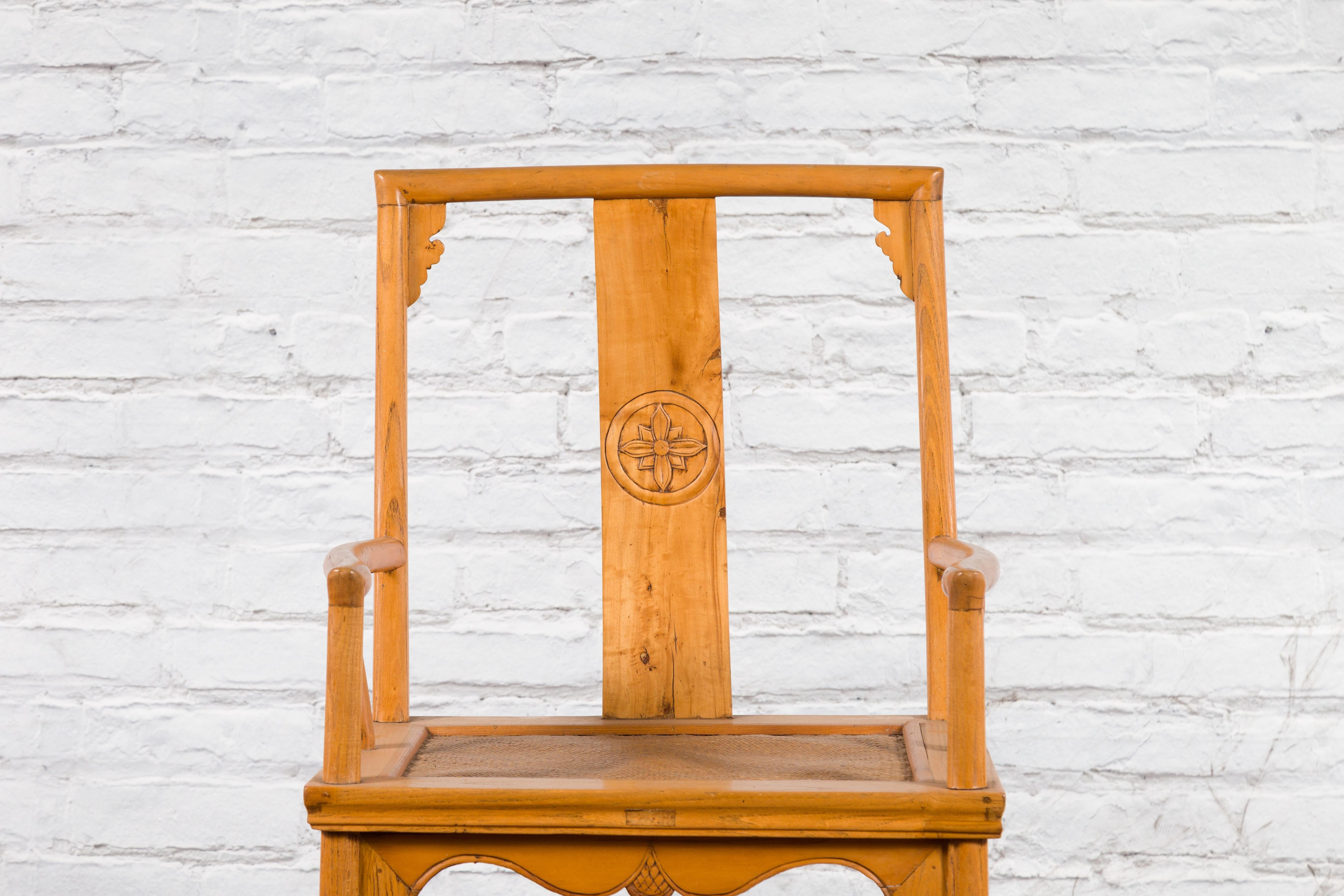 Chinese Early 20th Century Armchair with Hand-Carved Medallion and Rattan Seat In Good Condition For Sale In Yonkers, NY