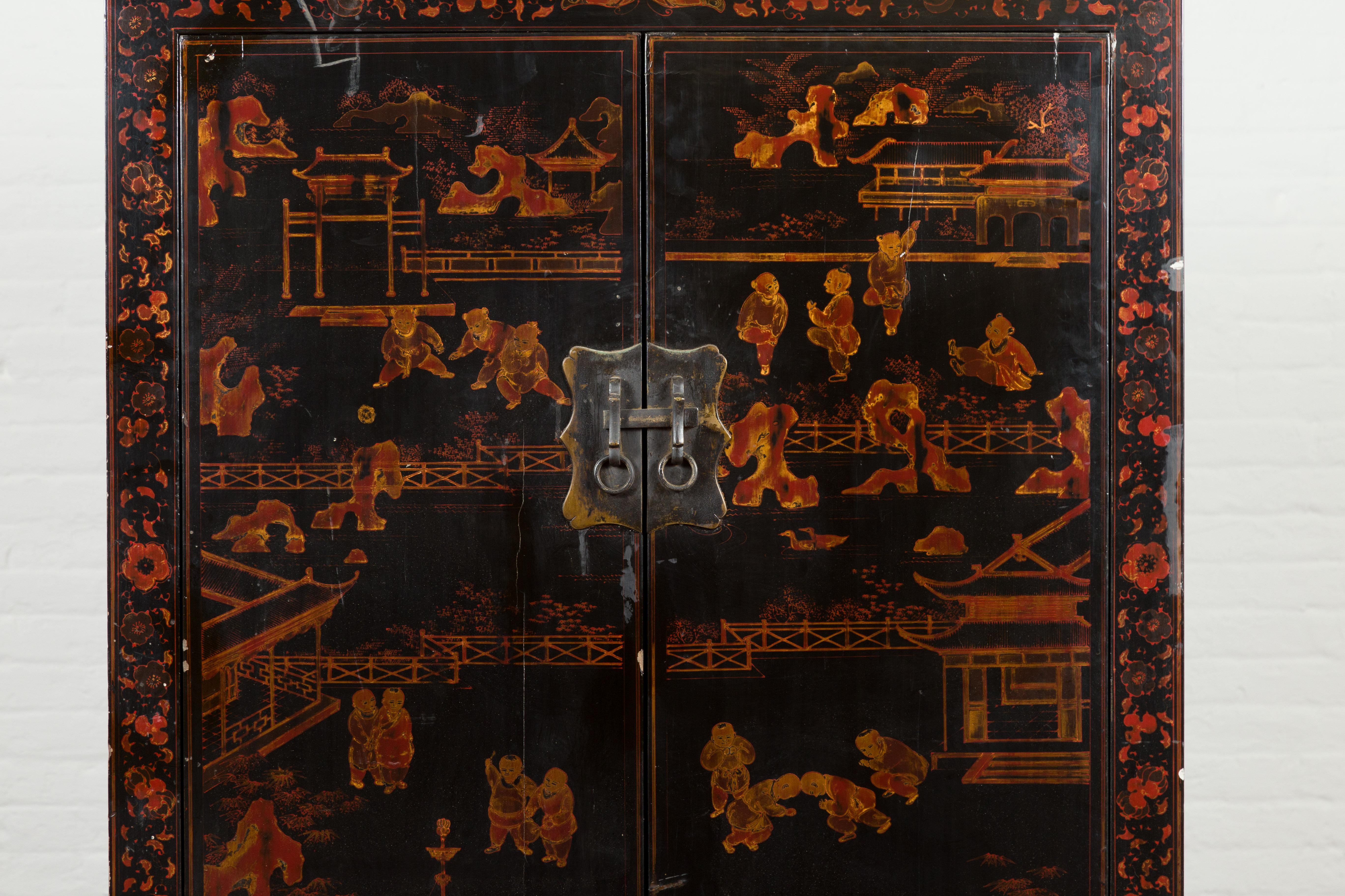 Chinese Early 20th Century Black Lacquer Cabinet with Chinoiserie Décor 1