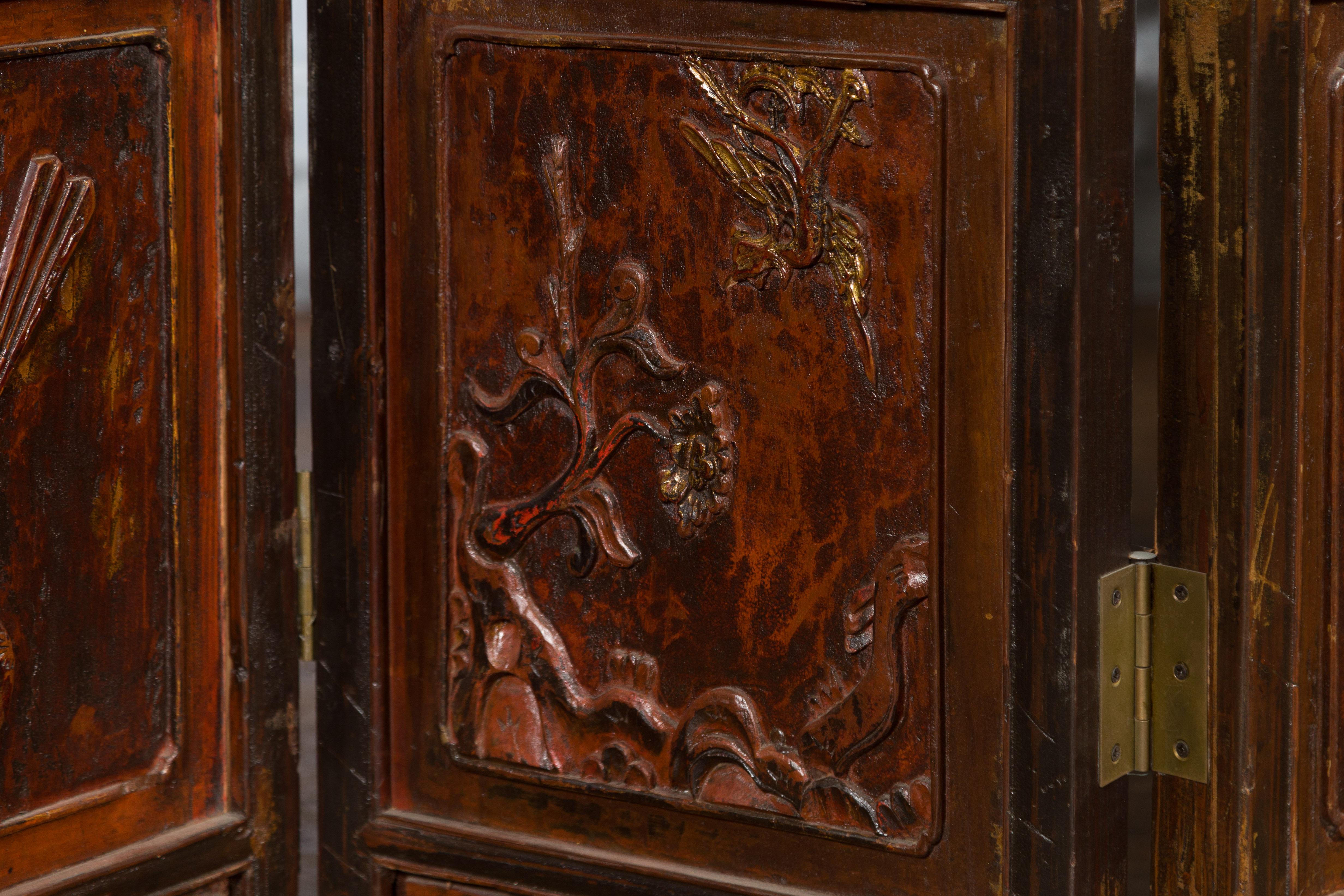 Chinese Early 20th Century Brown and Red Eight-Panel Screen with Calligraphy For Sale 11