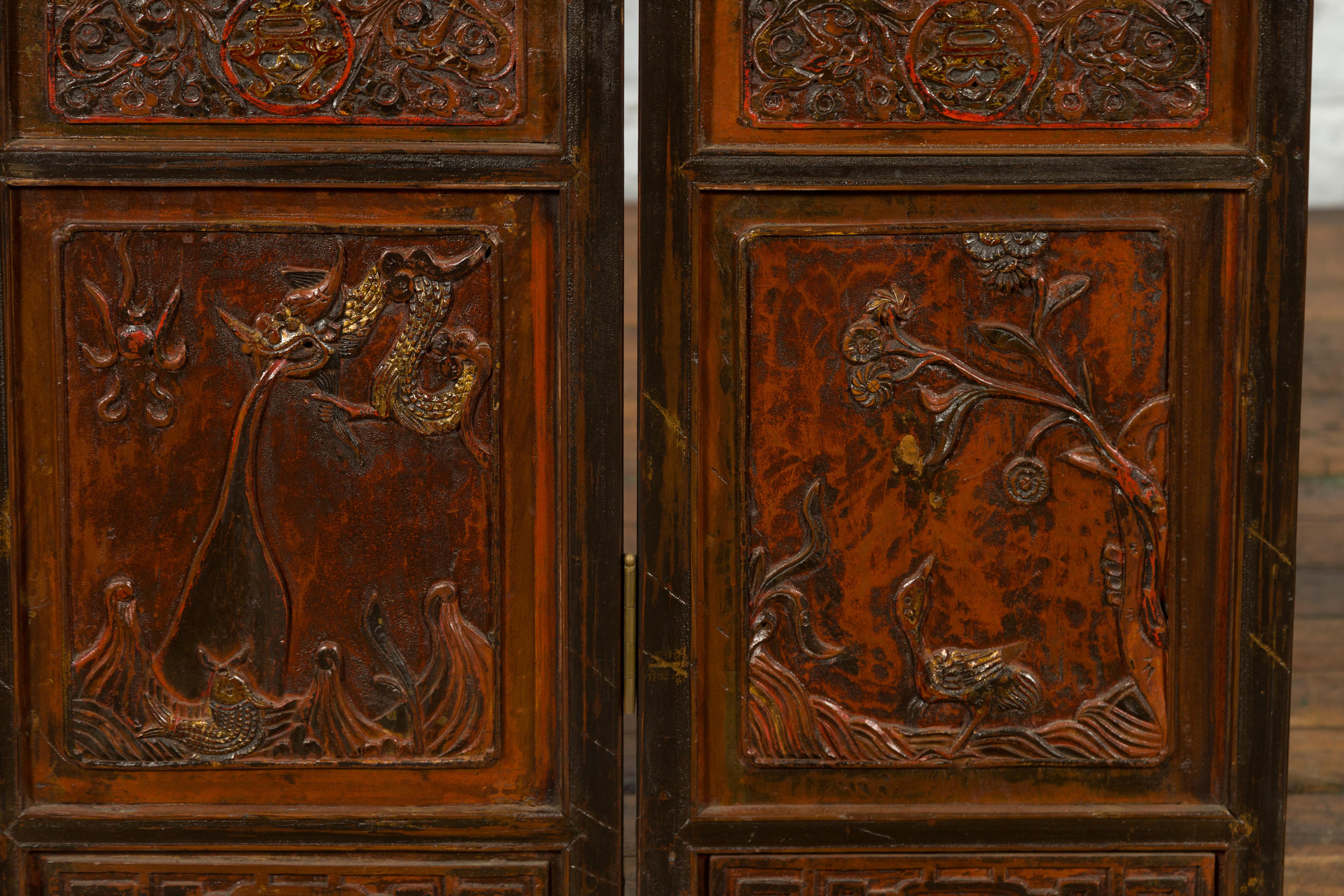 Chinese Early 20th Century Brown and Red Two-Panel Screen with Calligraphy For Sale 3