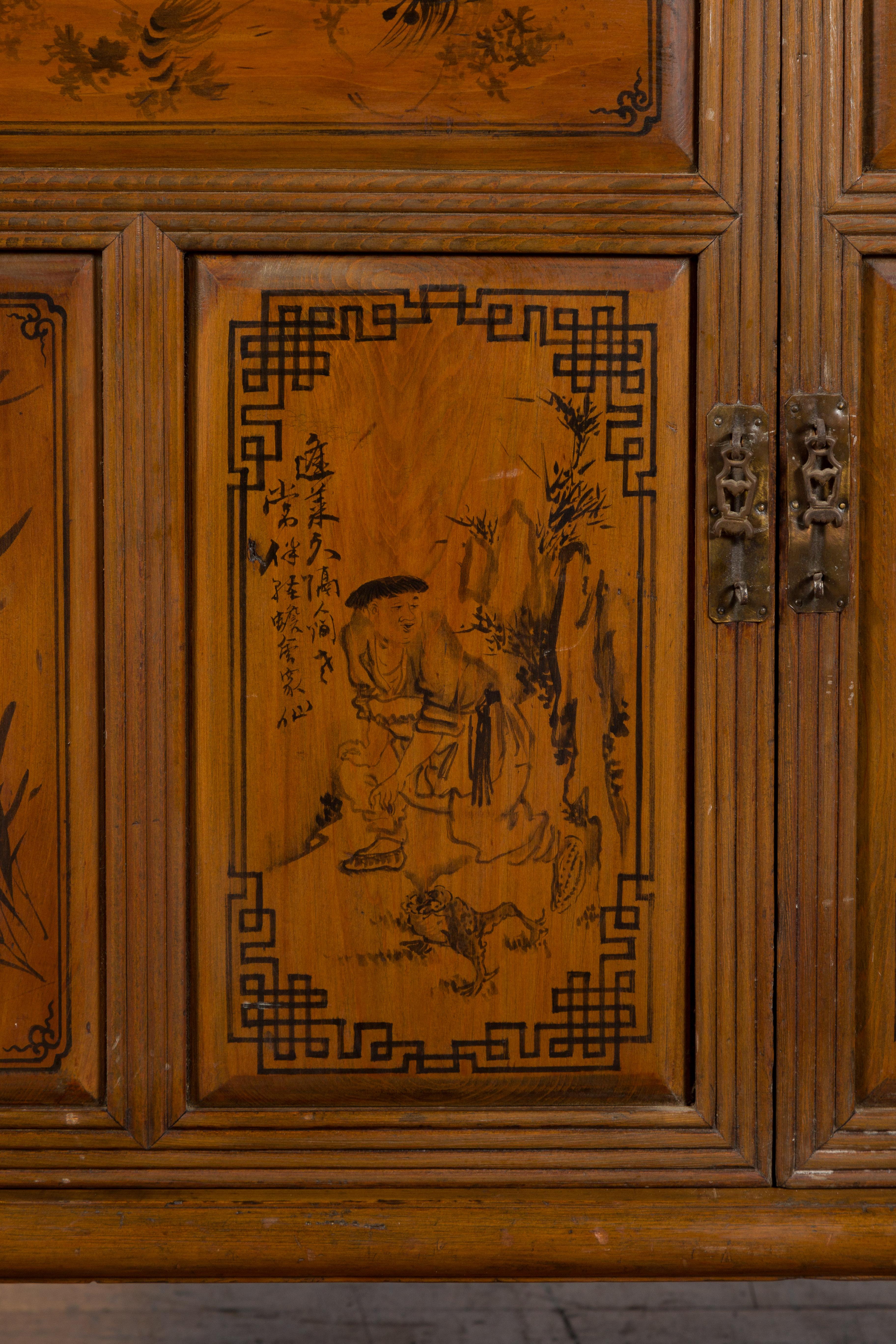 Chinese Early 20th Century Cabinet with Hand-Painted Décor, Doors and Drawers For Sale 7