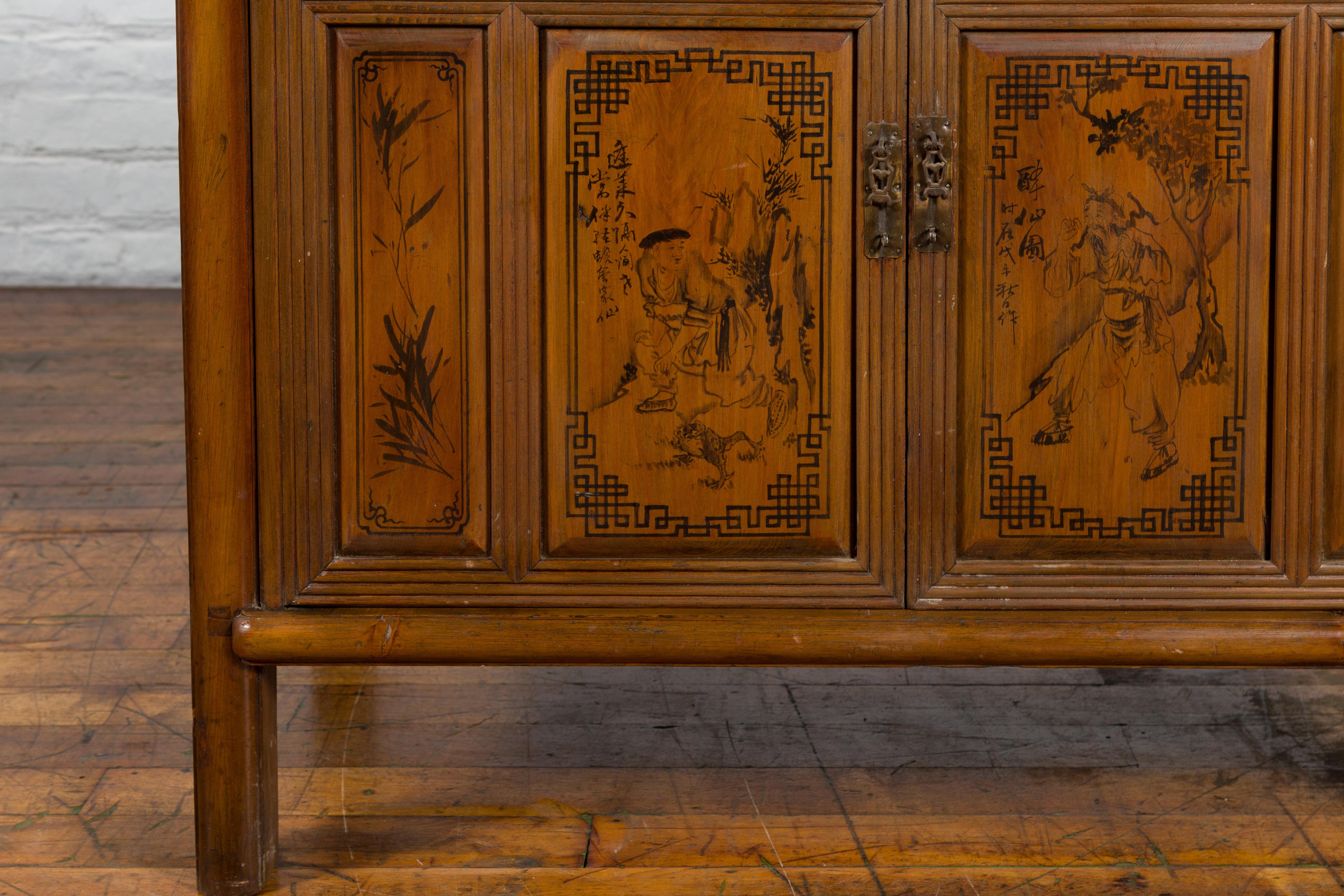 Chinese Early 20th Century Cabinet with Hand-Painted Décor, Doors and Drawers For Sale 4