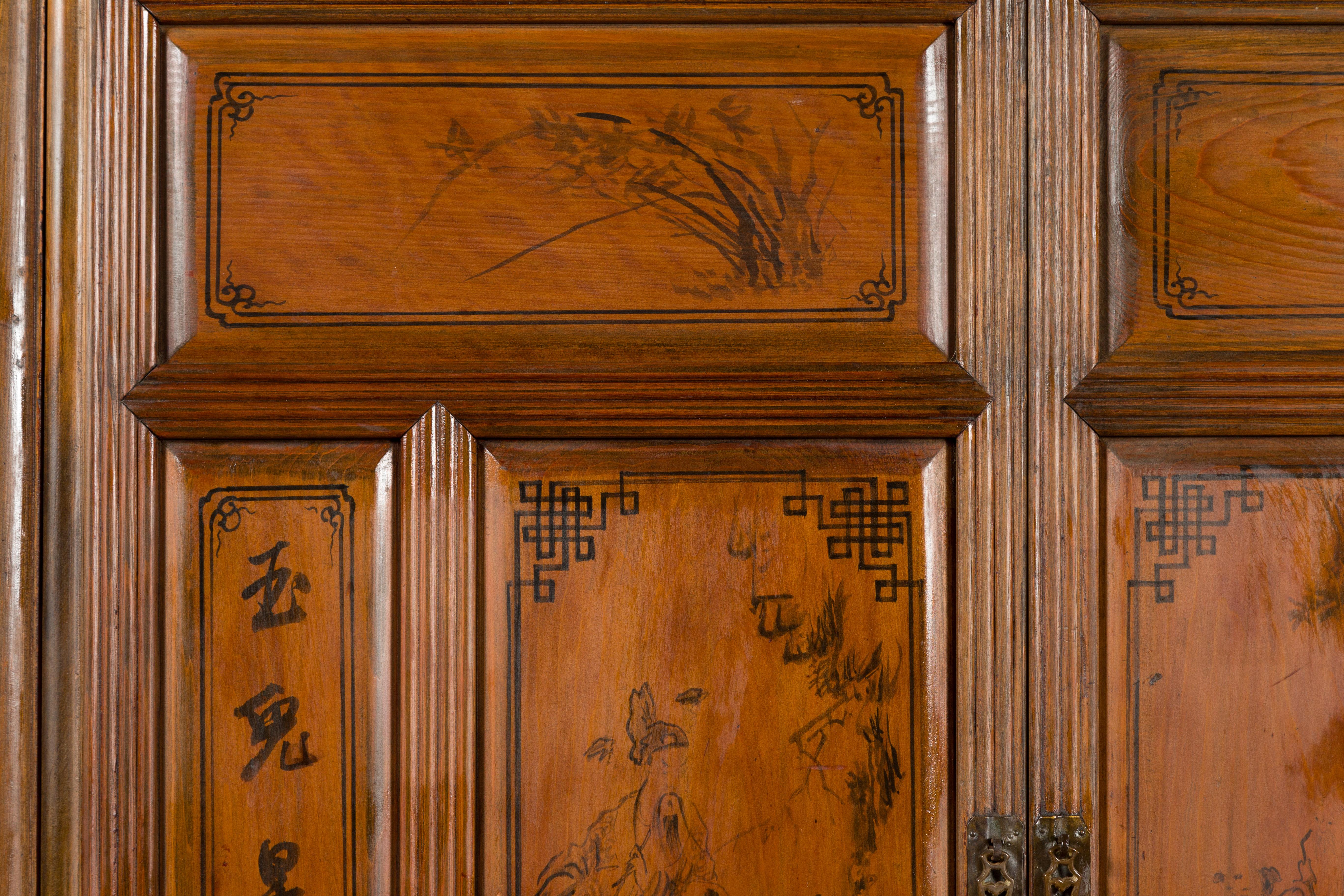 Chinese Early 20th Century Cabinet with Hand-Painted Figures and Calligraphy For Sale 9