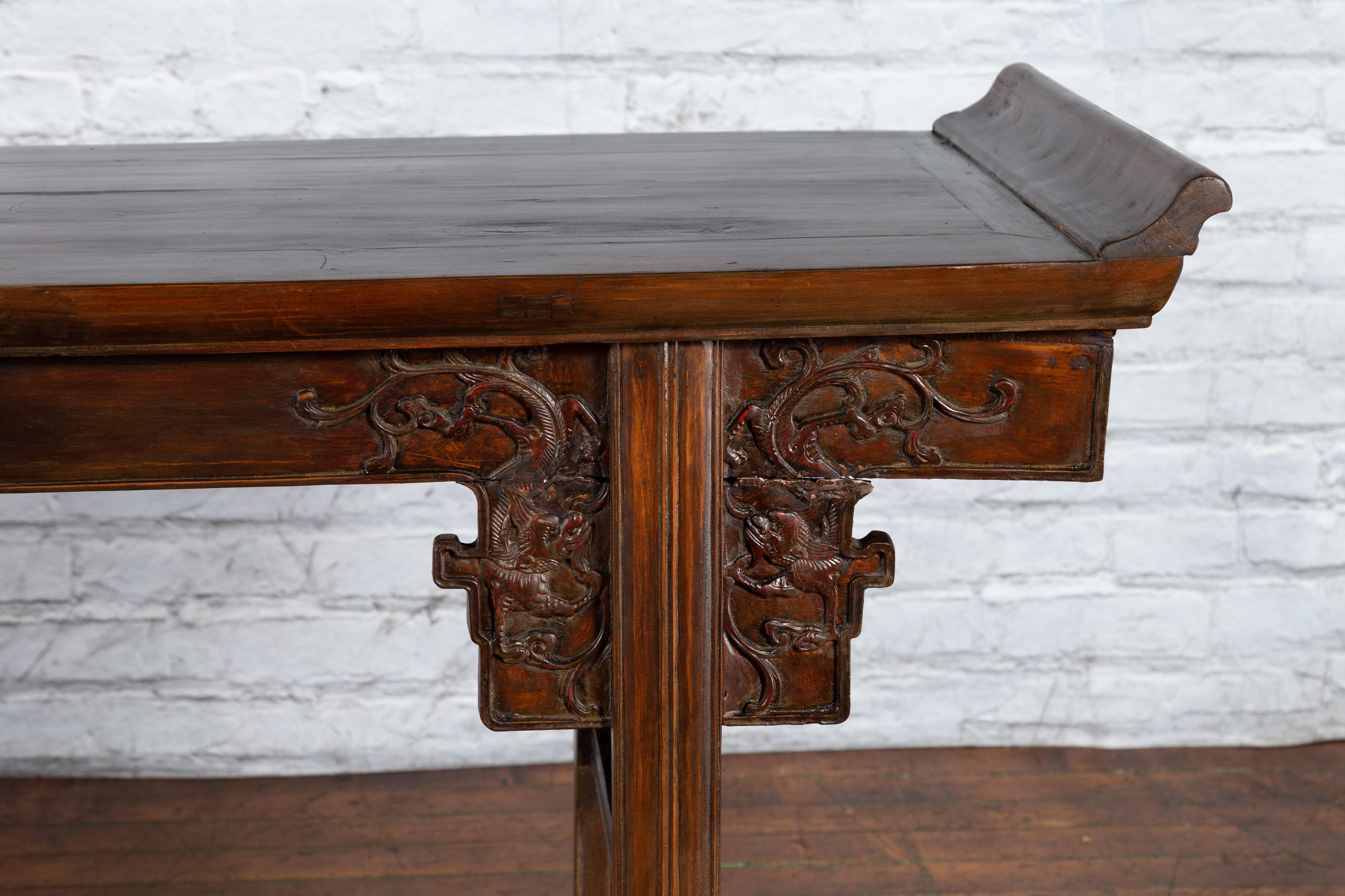 Chinese Early 20th Century Elmwood Altar Console Table with Carved Dragon Motifs For Sale 3
