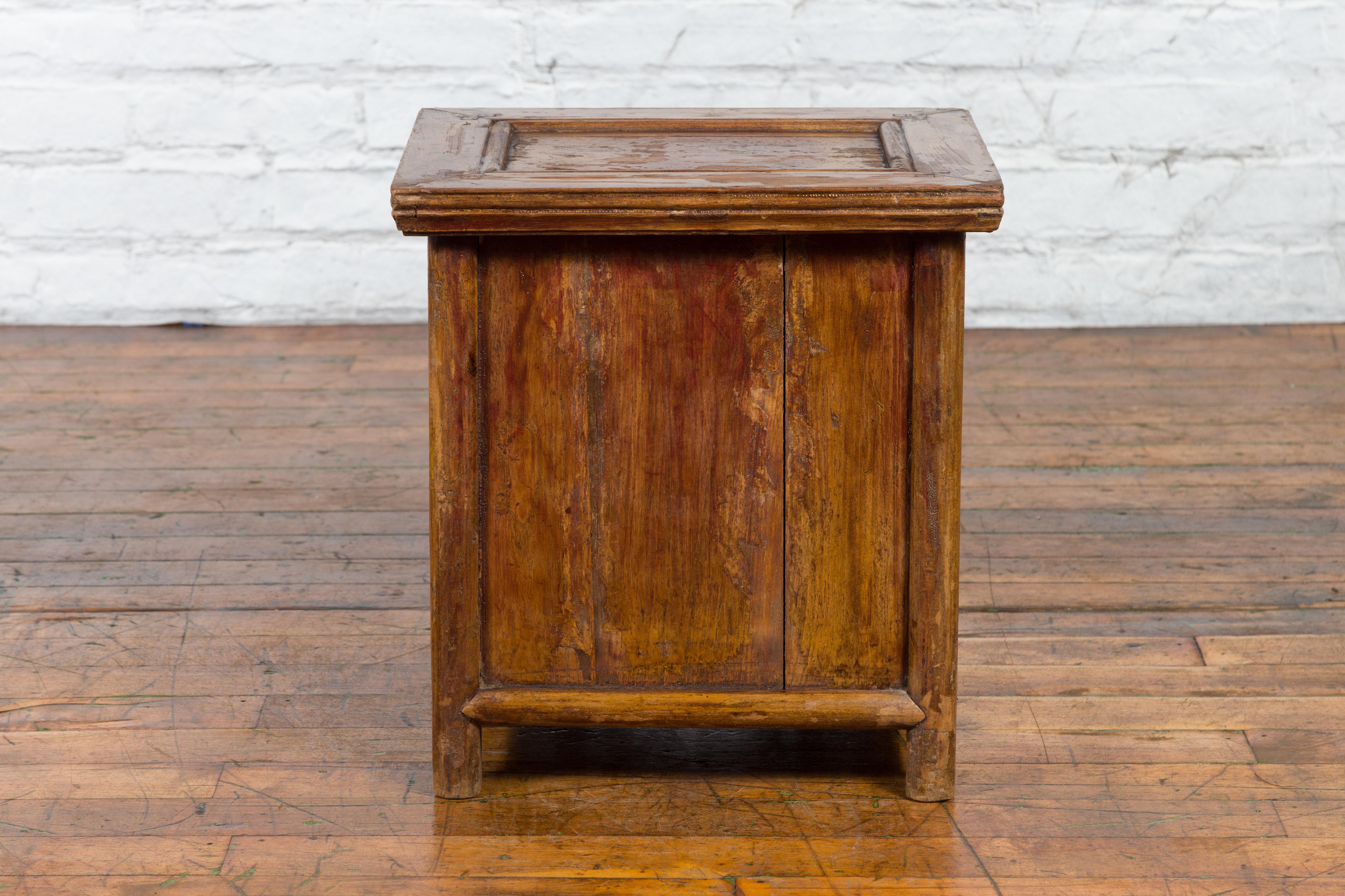 Chinese Early 20th Century Elmwood Bedside Cabinet with Weathered Patina For Sale 8