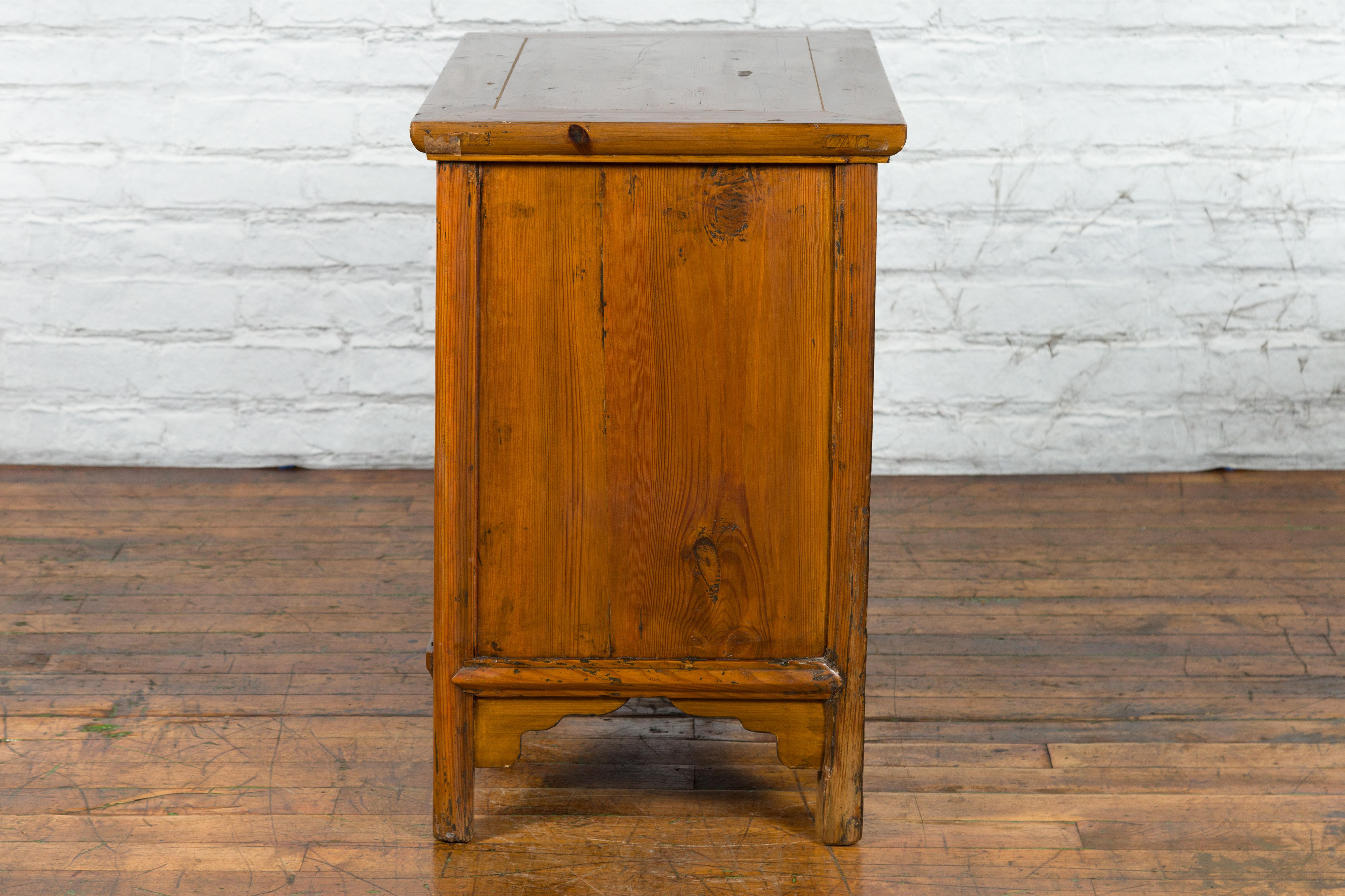 Chinese Early 20th Century Natural Lacquer Side Table with Brass Hardware For Sale 12