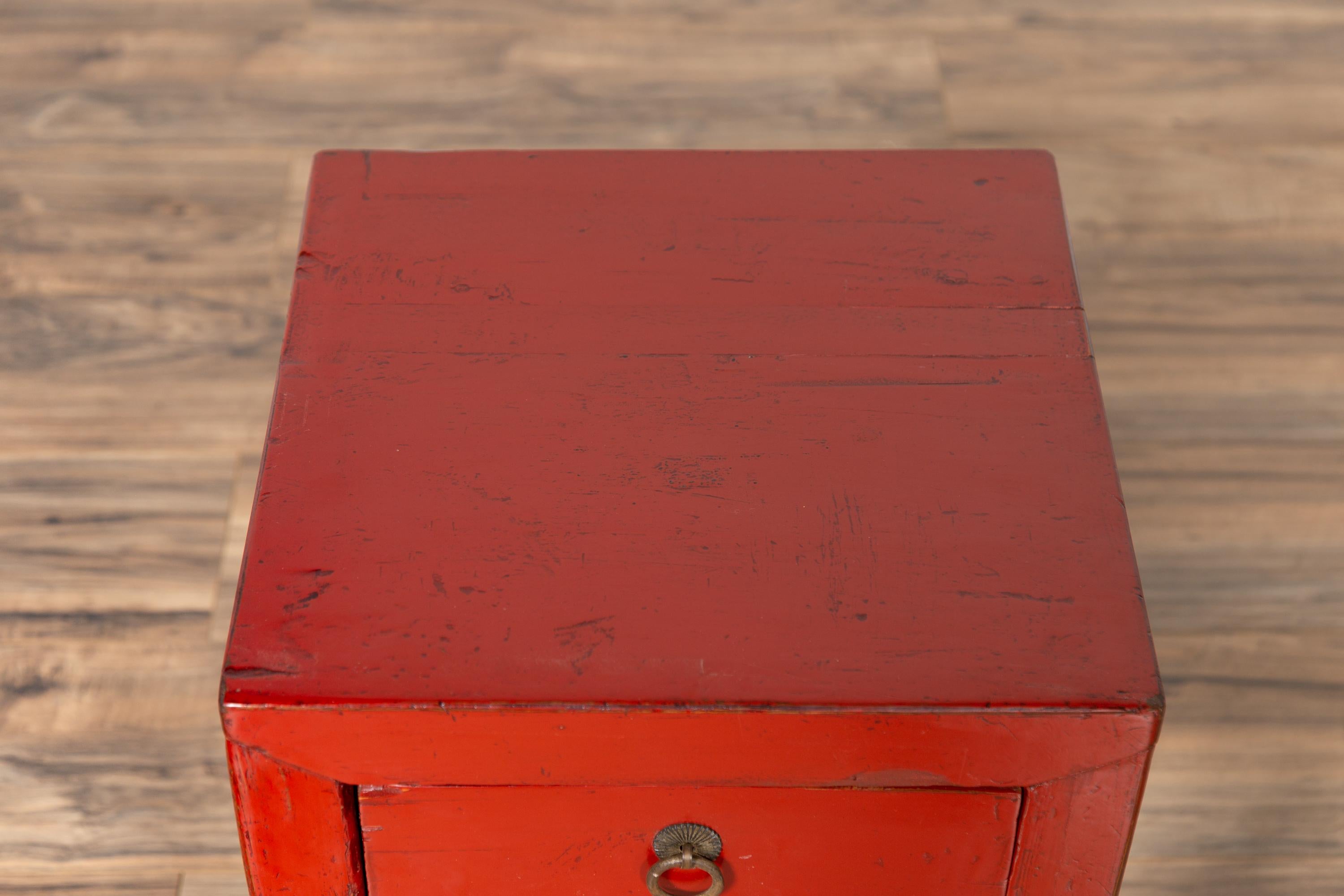Chinese Early 20th Century Red Lacquer Stool with Drawer and Horse-Hoof Legs In Good Condition In Yonkers, NY
