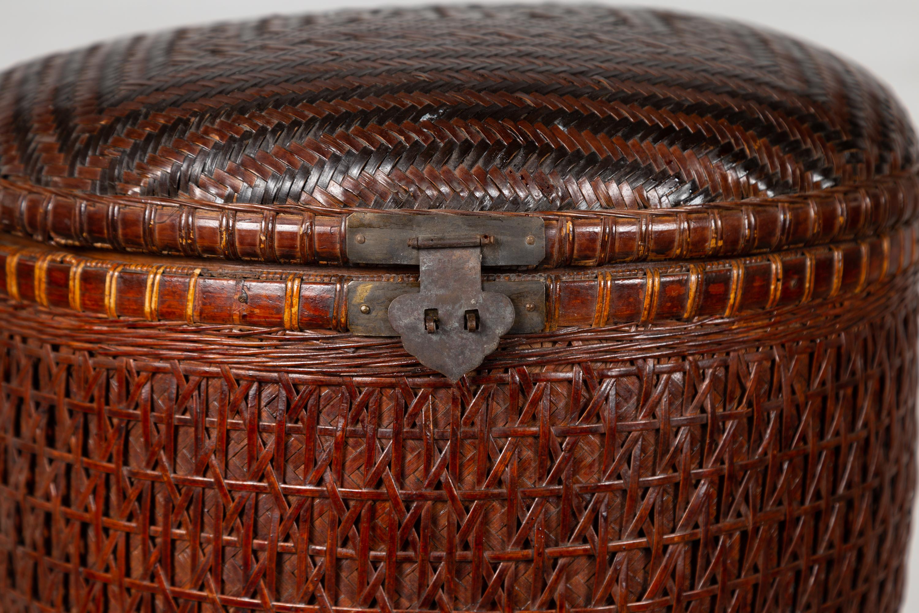 Chinese Early 20th Century Wood and Rattan Basket with Lid and Decorative Motifs In Good Condition In Yonkers, NY