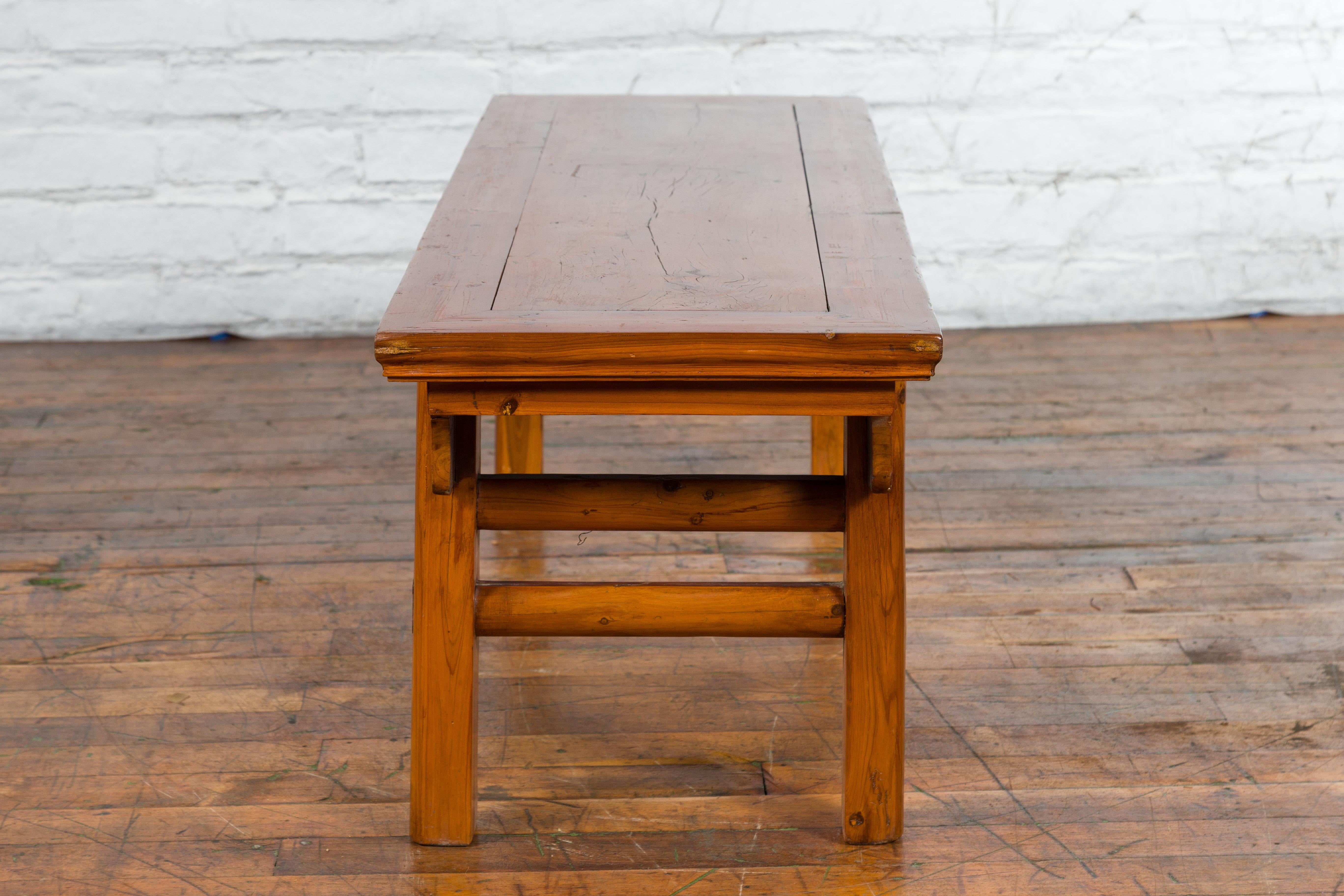 Chinese Early 20th Century Wooden Cocktail Table with Carved Spandrels For Sale 8