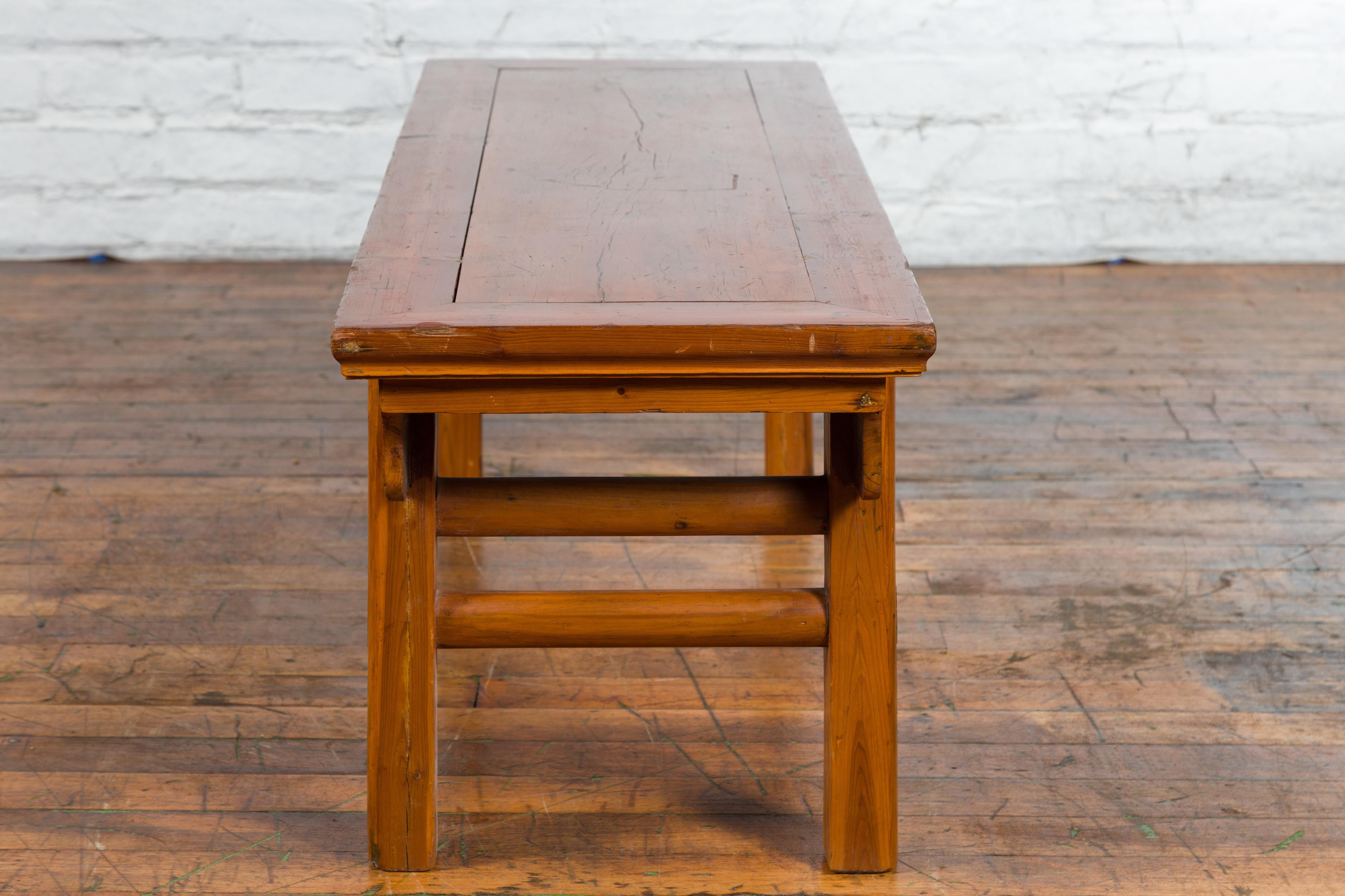 Chinese Early 20th Century Wooden Cocktail Table with Carved Spandrels For Sale 11