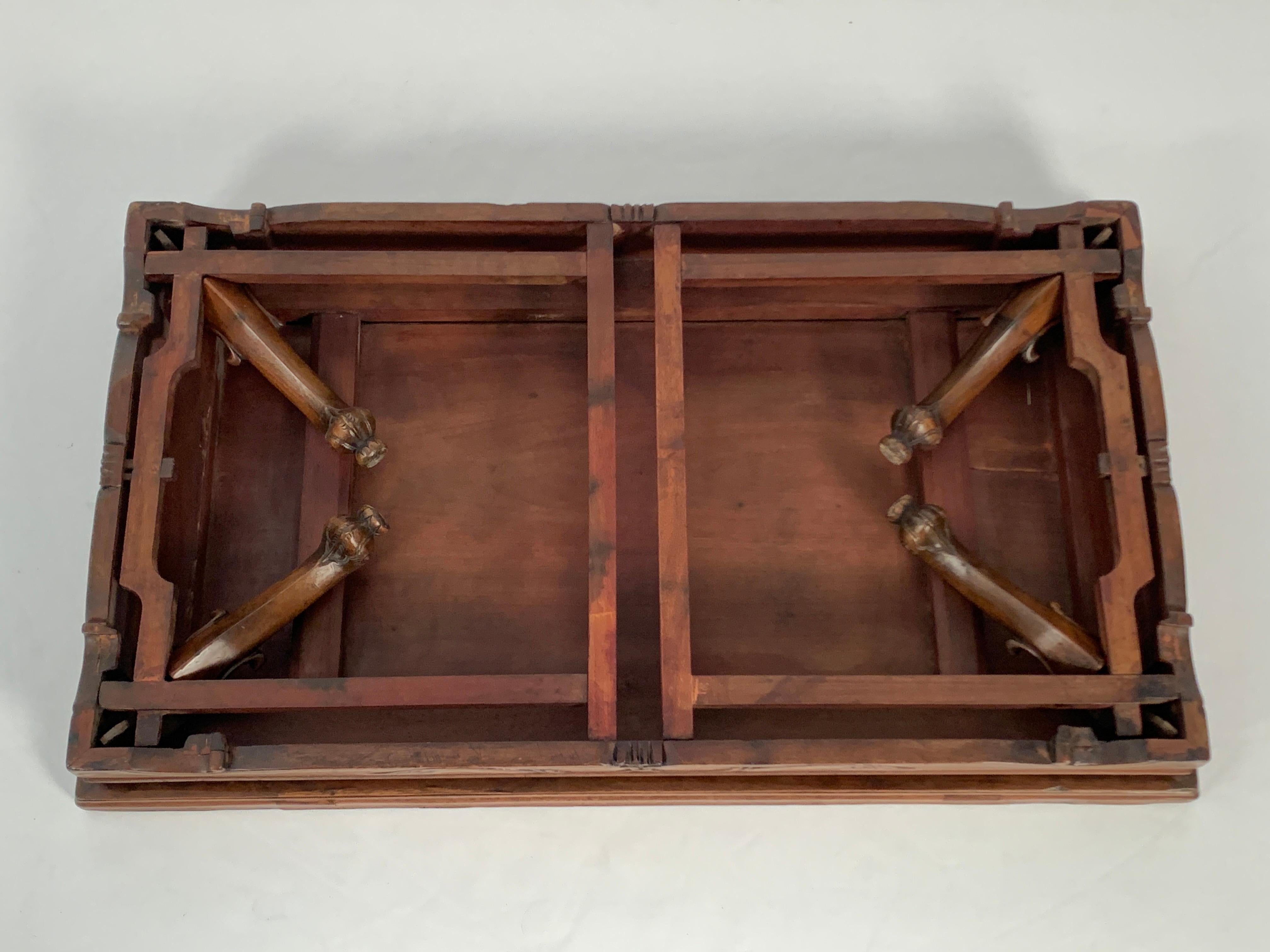 Chinese Early Qing Dynasty Walnut Folding Table, 17th-18th Century, China For Sale 5