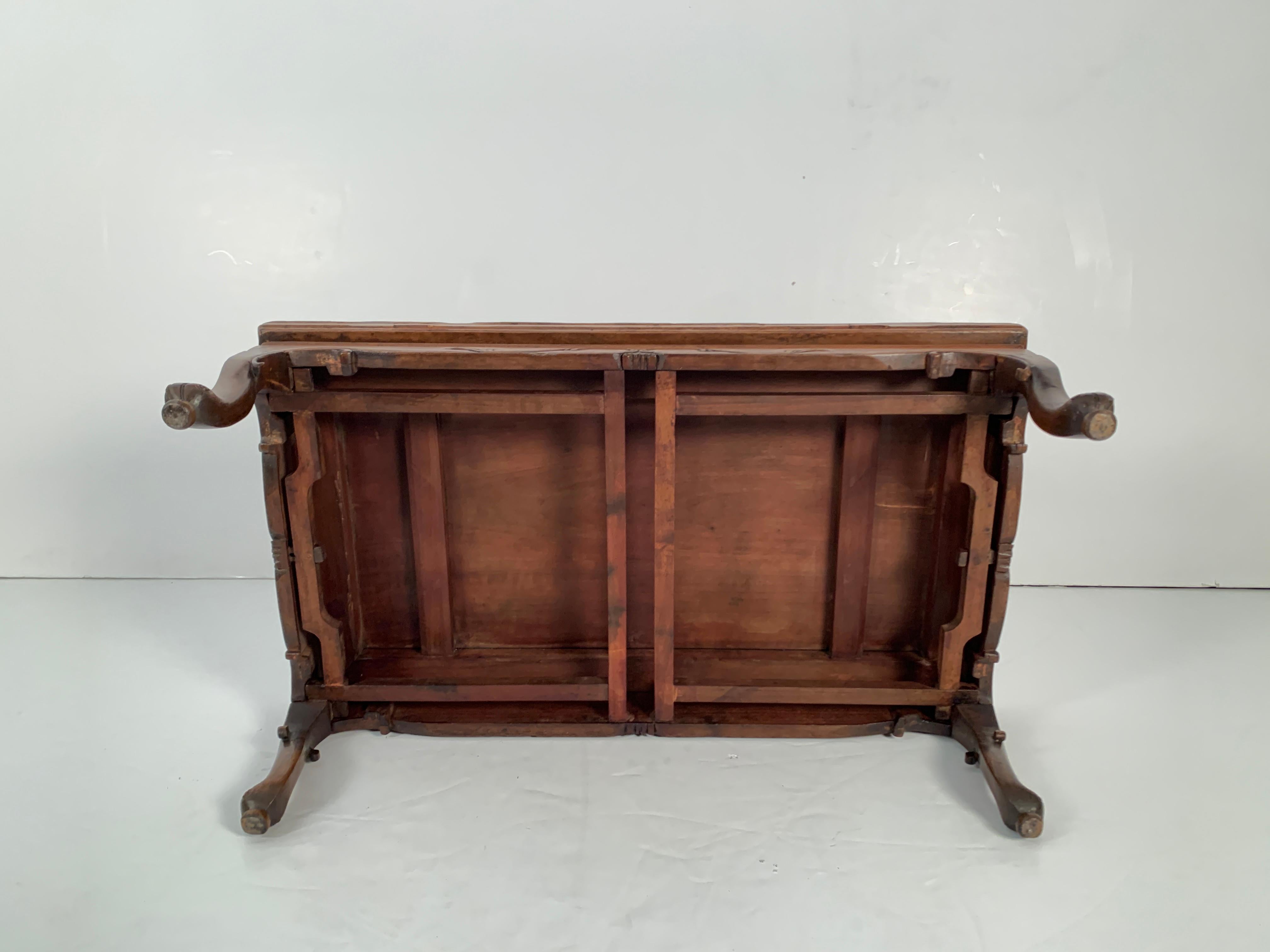 Chinese Early Qing Dynasty Walnut Folding Table, 17th-18th Century, China For Sale 3