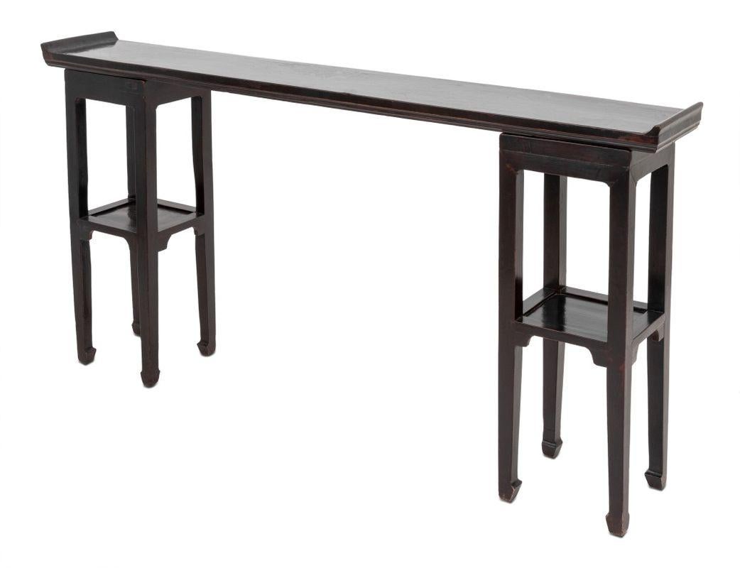 Chinese Ebonized Wood Console Table In Good Condition For Sale In Astoria, NY