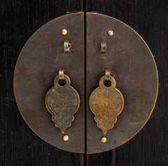 Petit coffre chinois en bois ébénisé