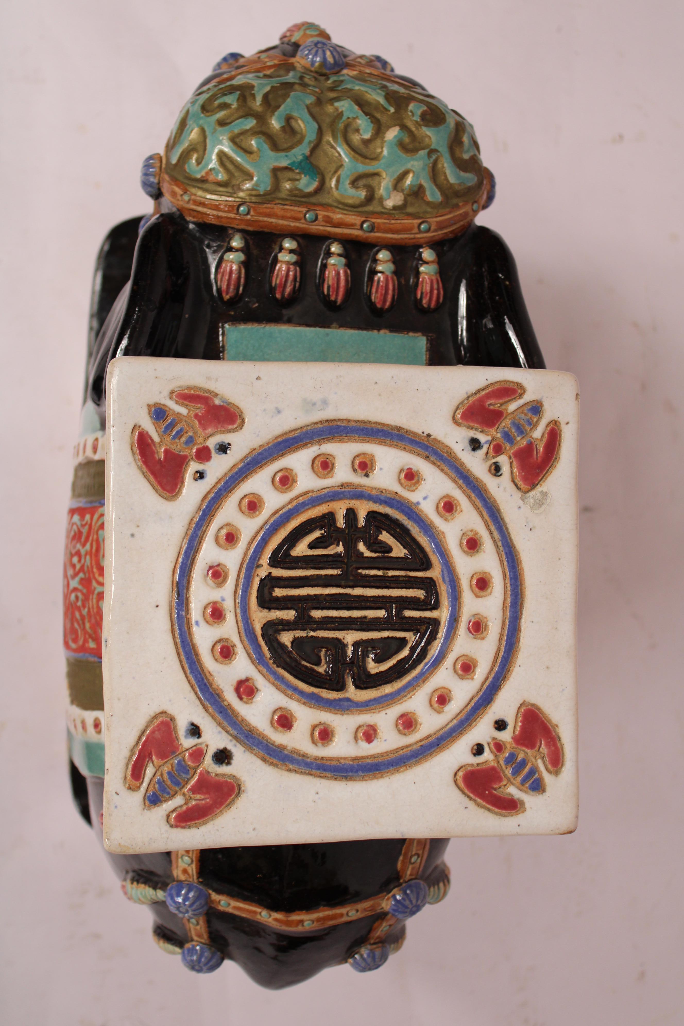 Chinesischer Elefant Form Polychrome dekoriert Steingut Garten Sitz im Angebot 1