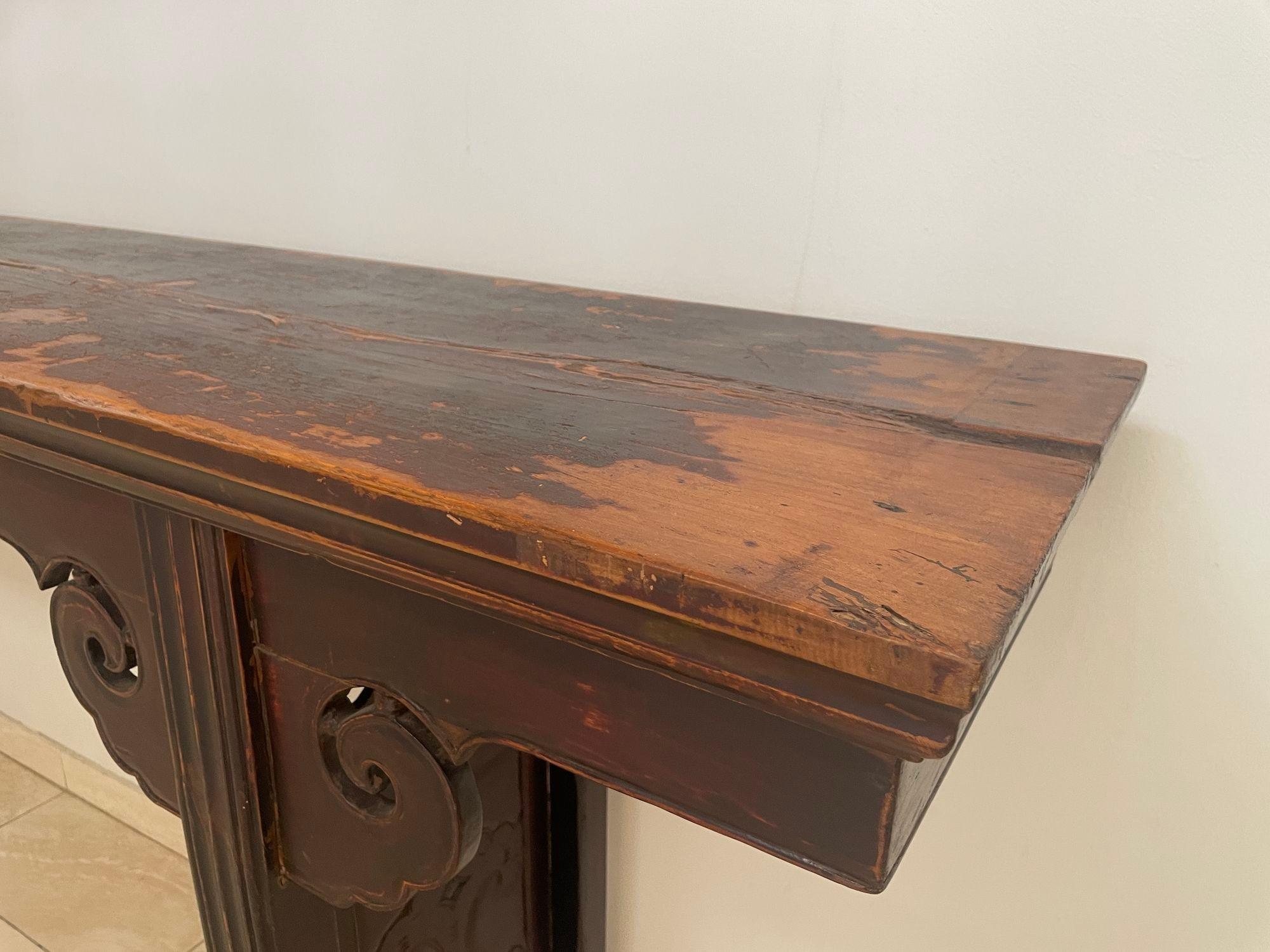 Chinois  Elm Altar Large Console Table en vente 4