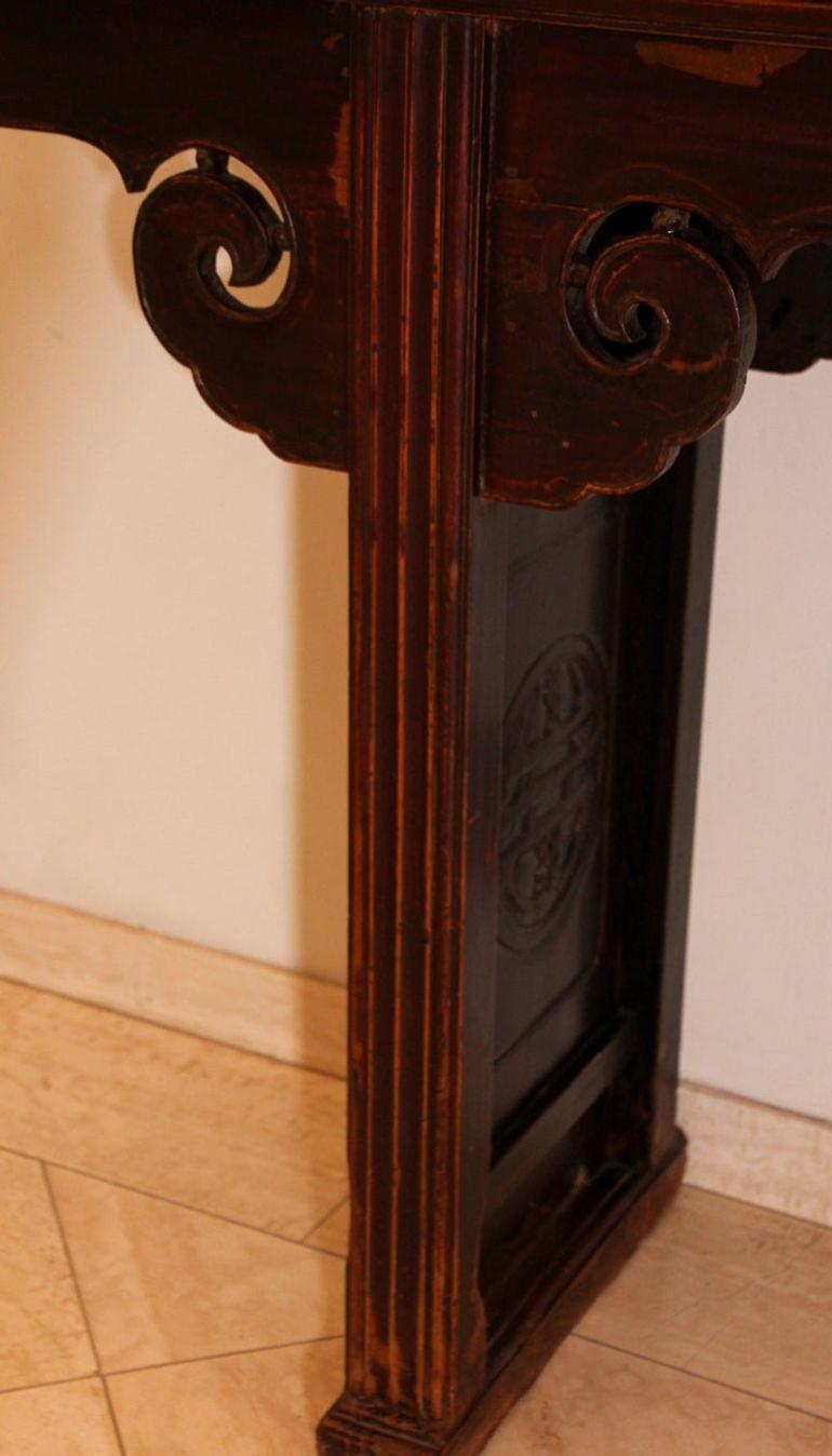 19th Century Chinese  Elm Altar Large Console Table For Sale