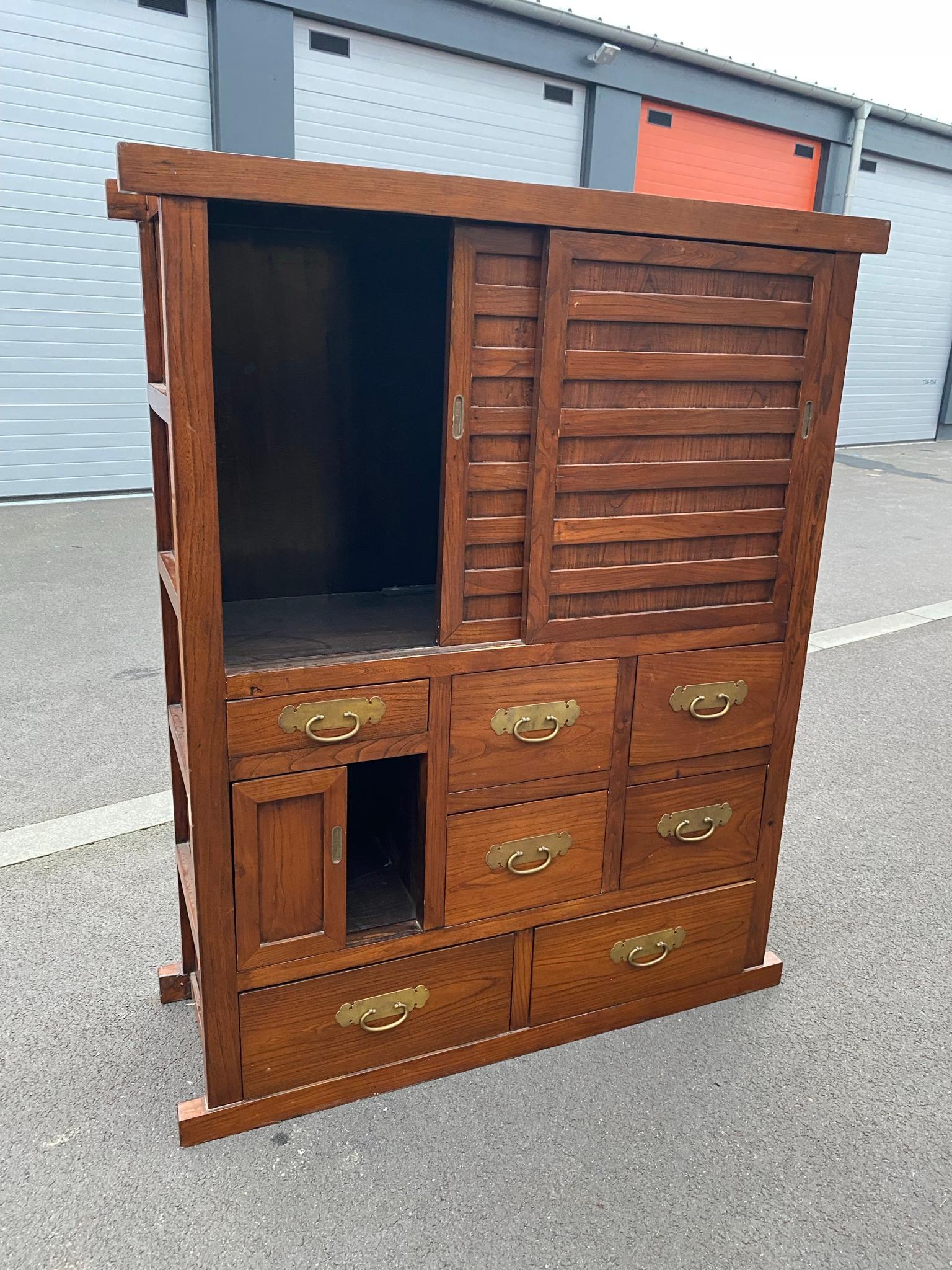 Chinese Elm Cabinet, circa 1930 For Sale 5