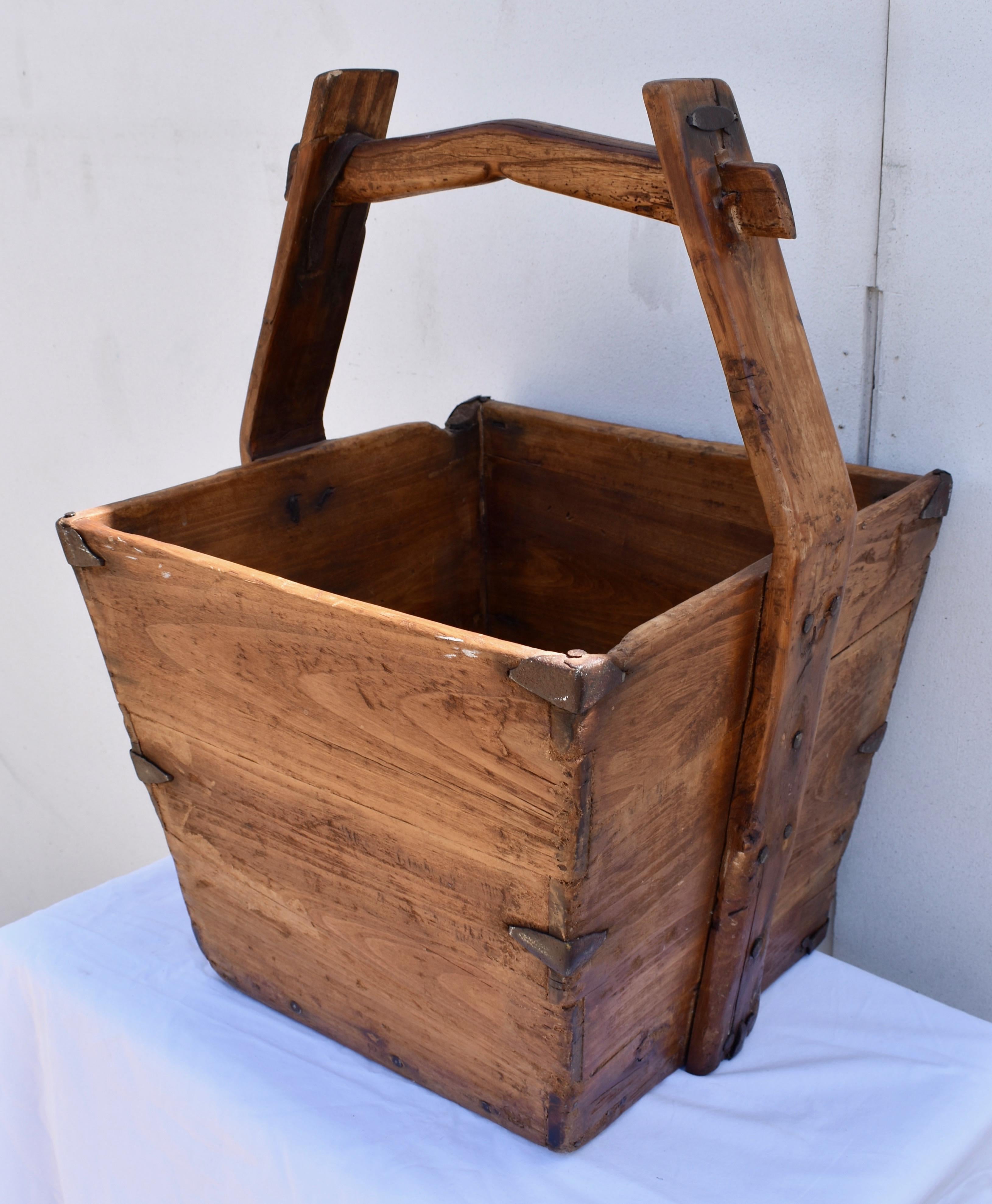 20th Century Chinese Elm Rice Bucket For Sale